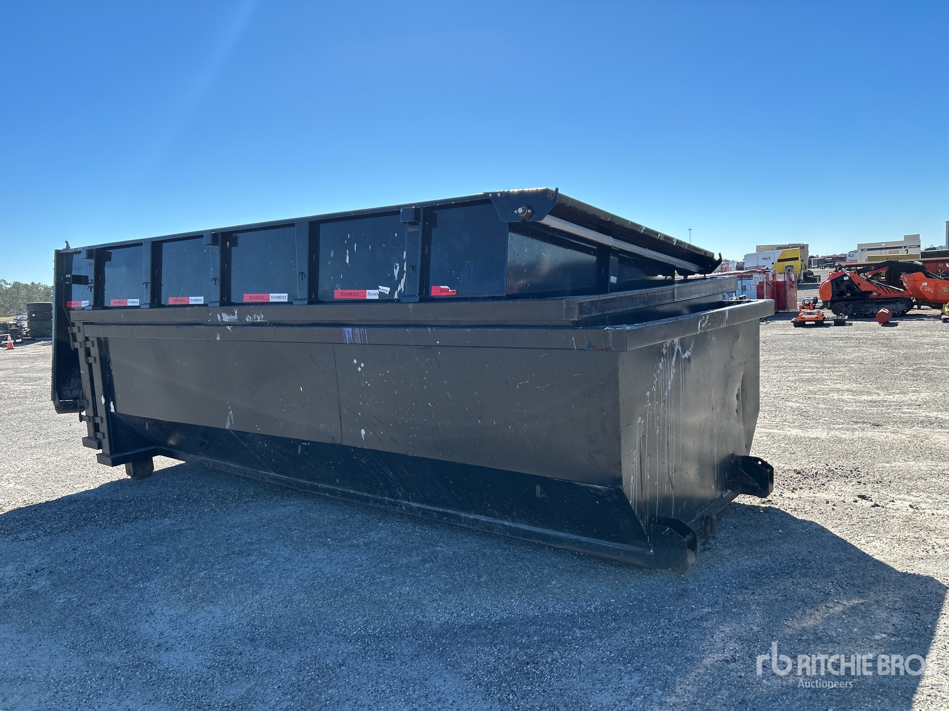 Aspect général with Image, coin avant droit