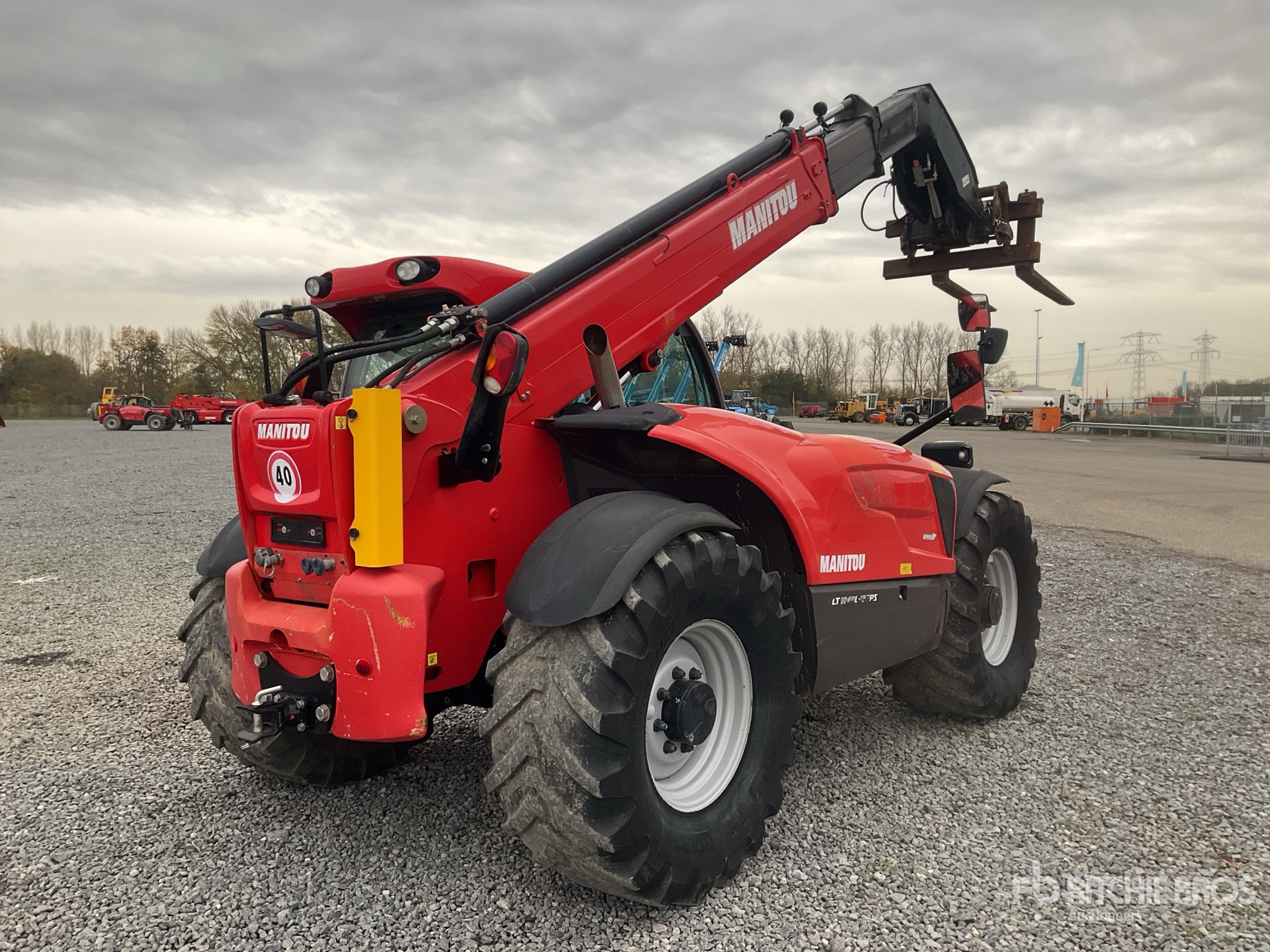 General Appearance with Imagen: esquina trasera derecha