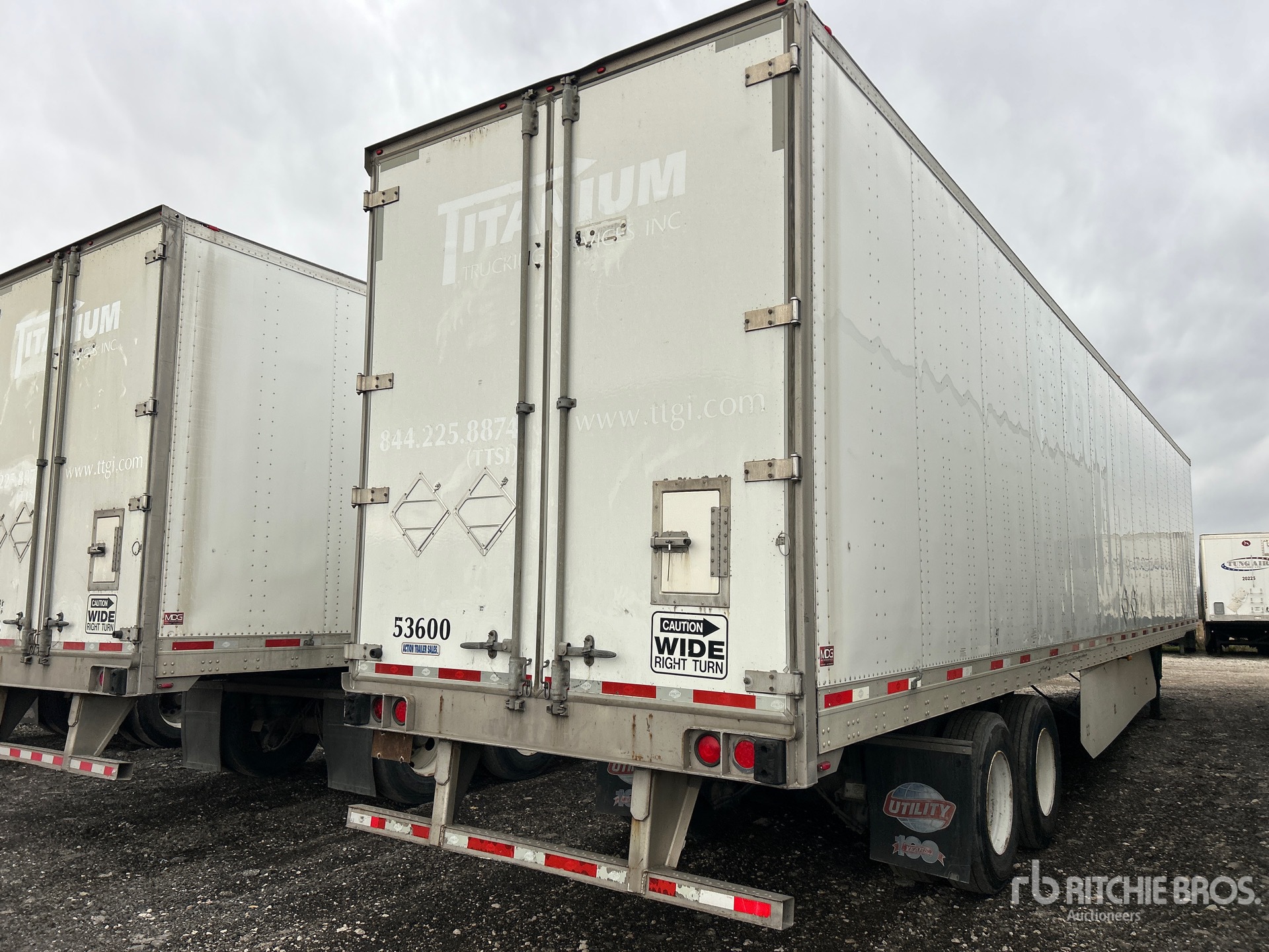 General Appearance with Bild, Ecke hinten rechts