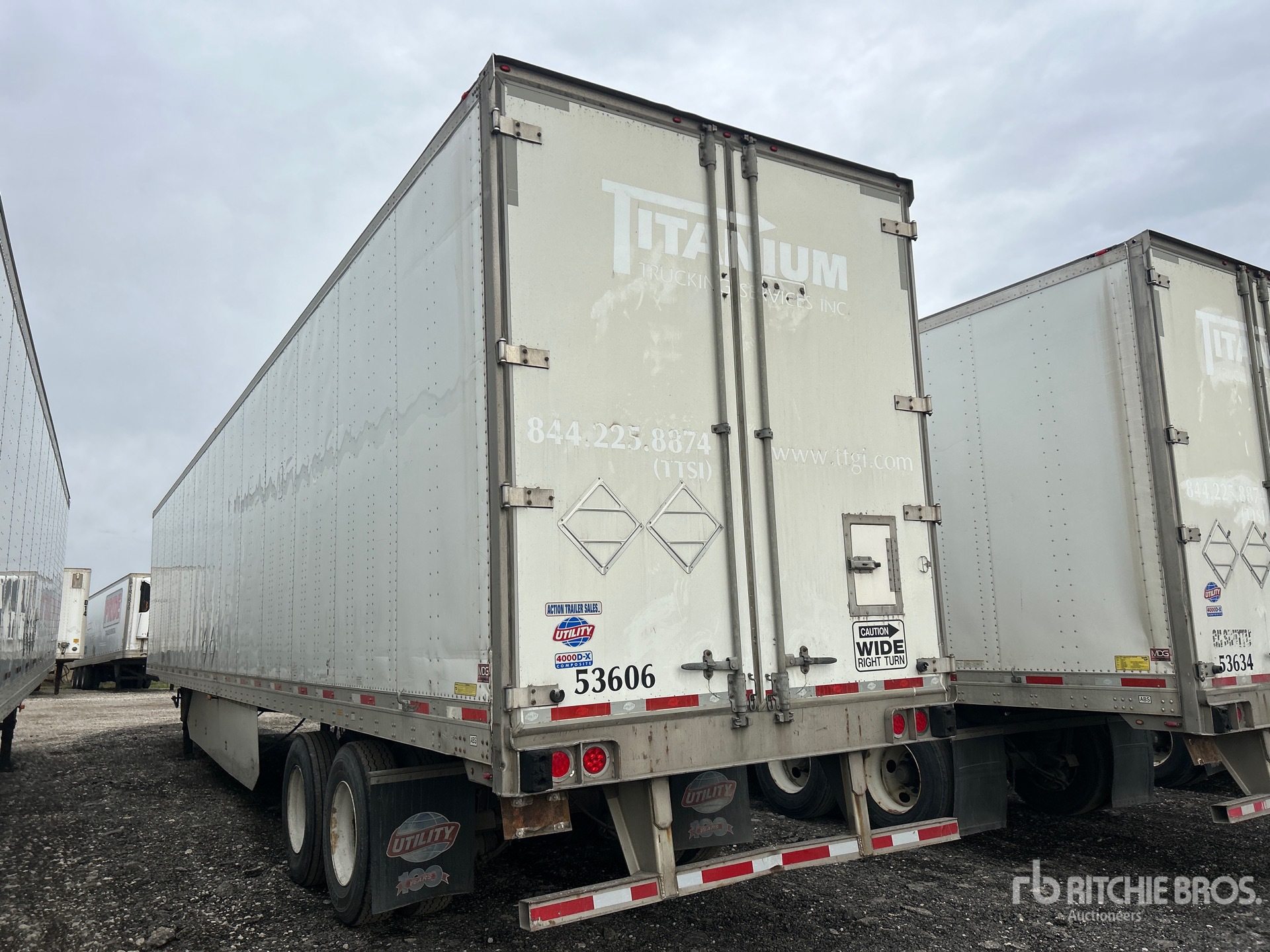 General Appearance with Bild, Ecke hinten links