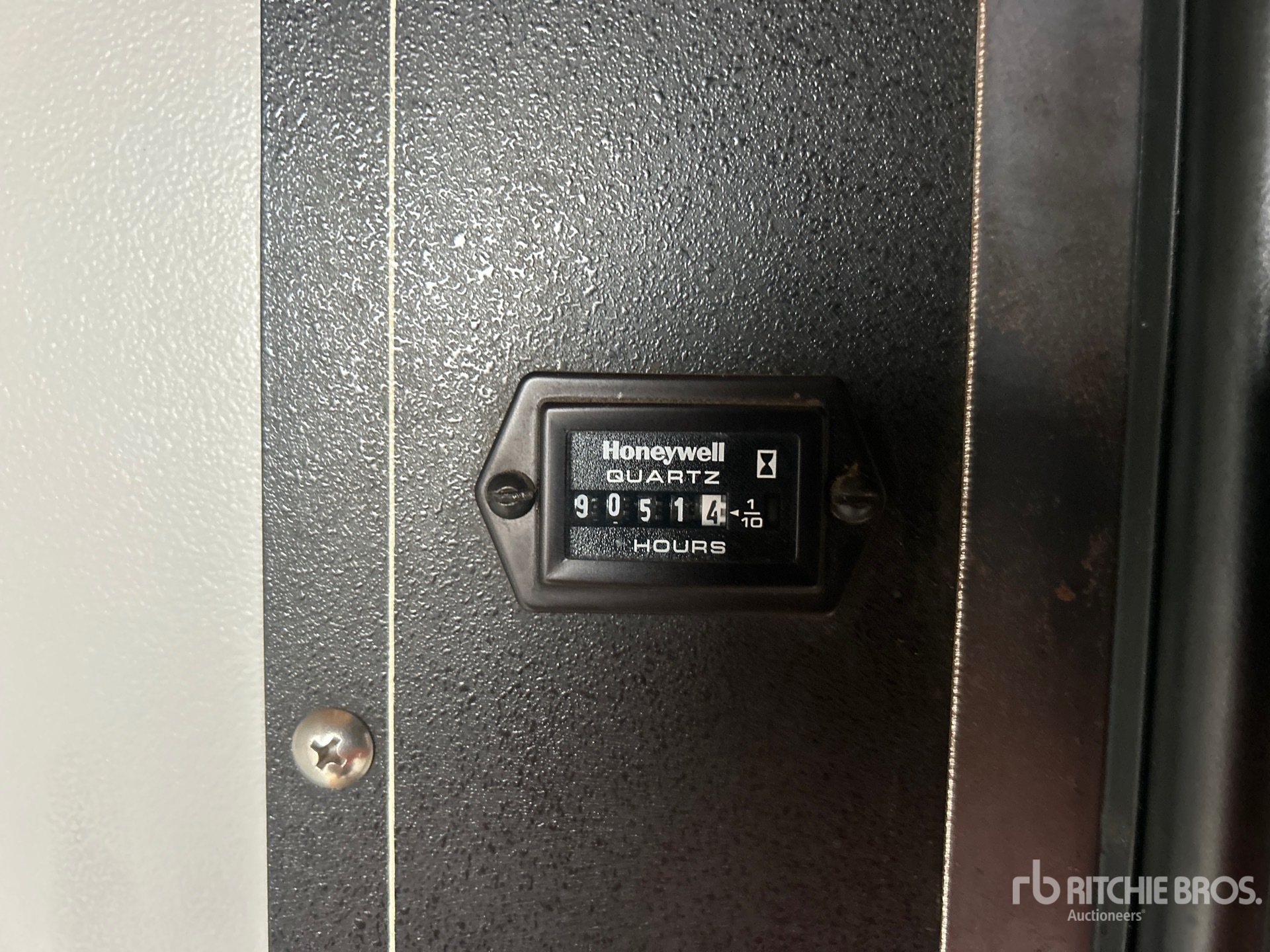 Aspect général with Compteur horaire / compteur kilométrique