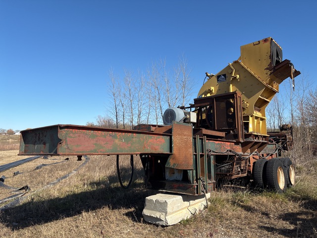 2015 Trio Engineered Products Impact Crusher