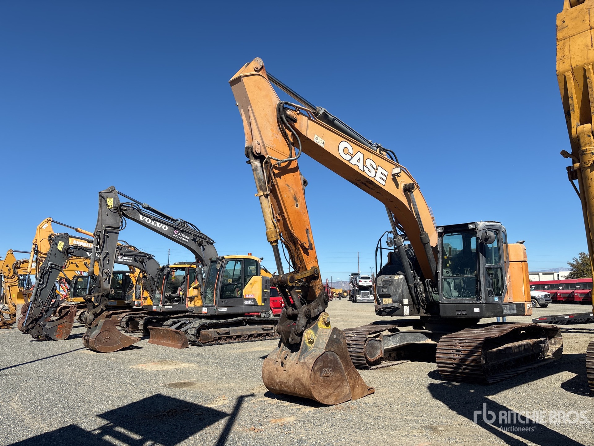 General Appearance with Foto, angolo anteriore sinistro