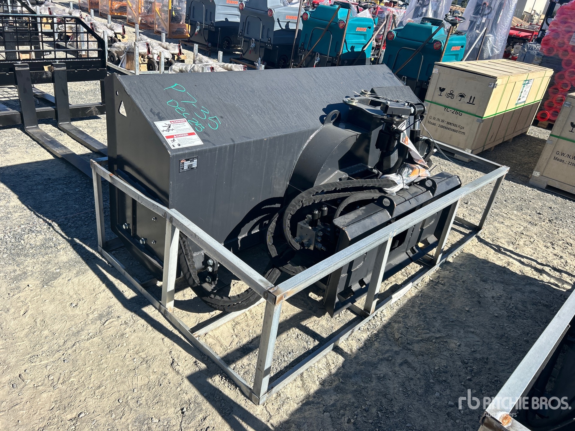 General Appearance with Picture, Left Rear Corner