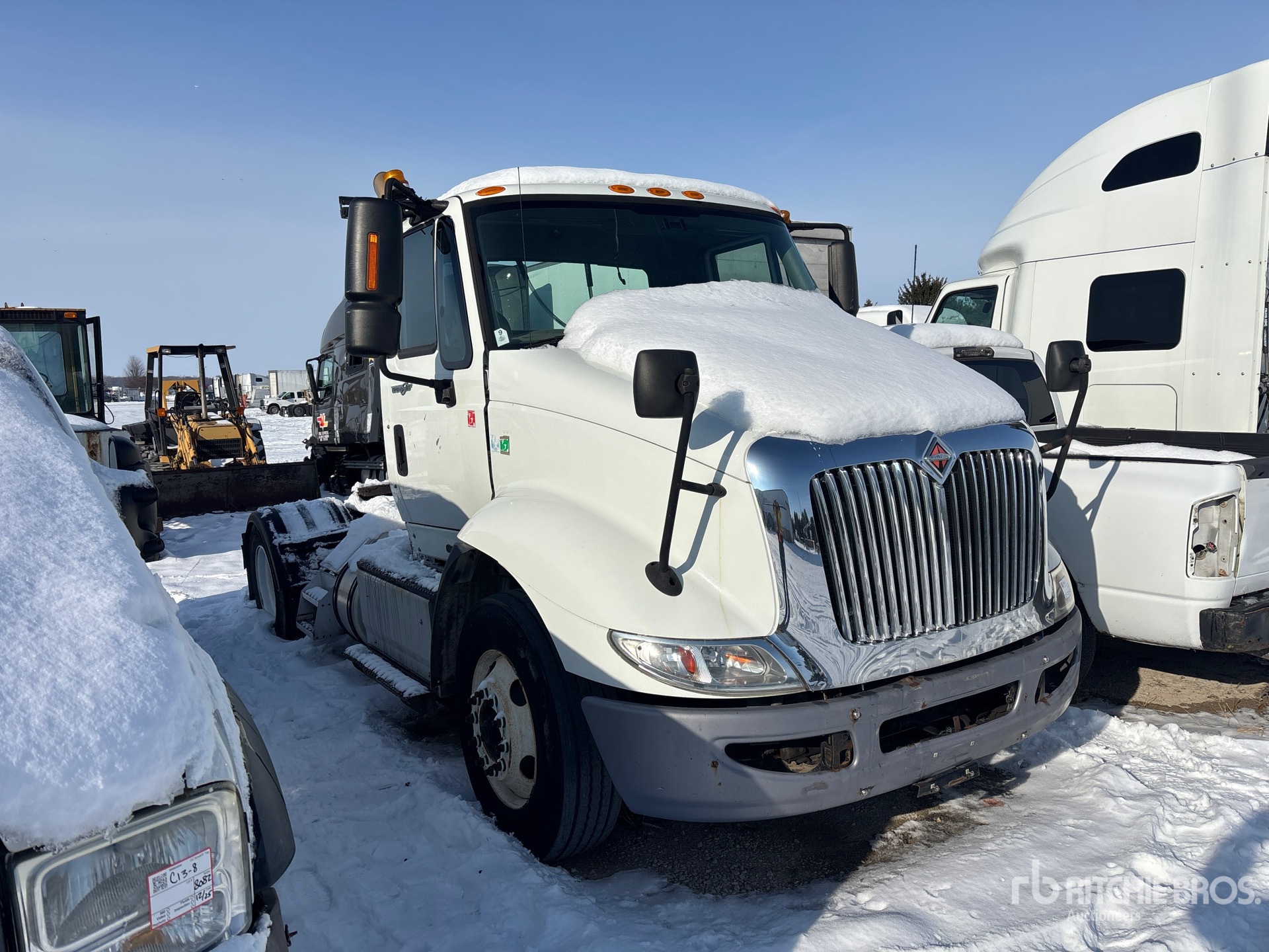 Aspect général with Image, coin avant droit