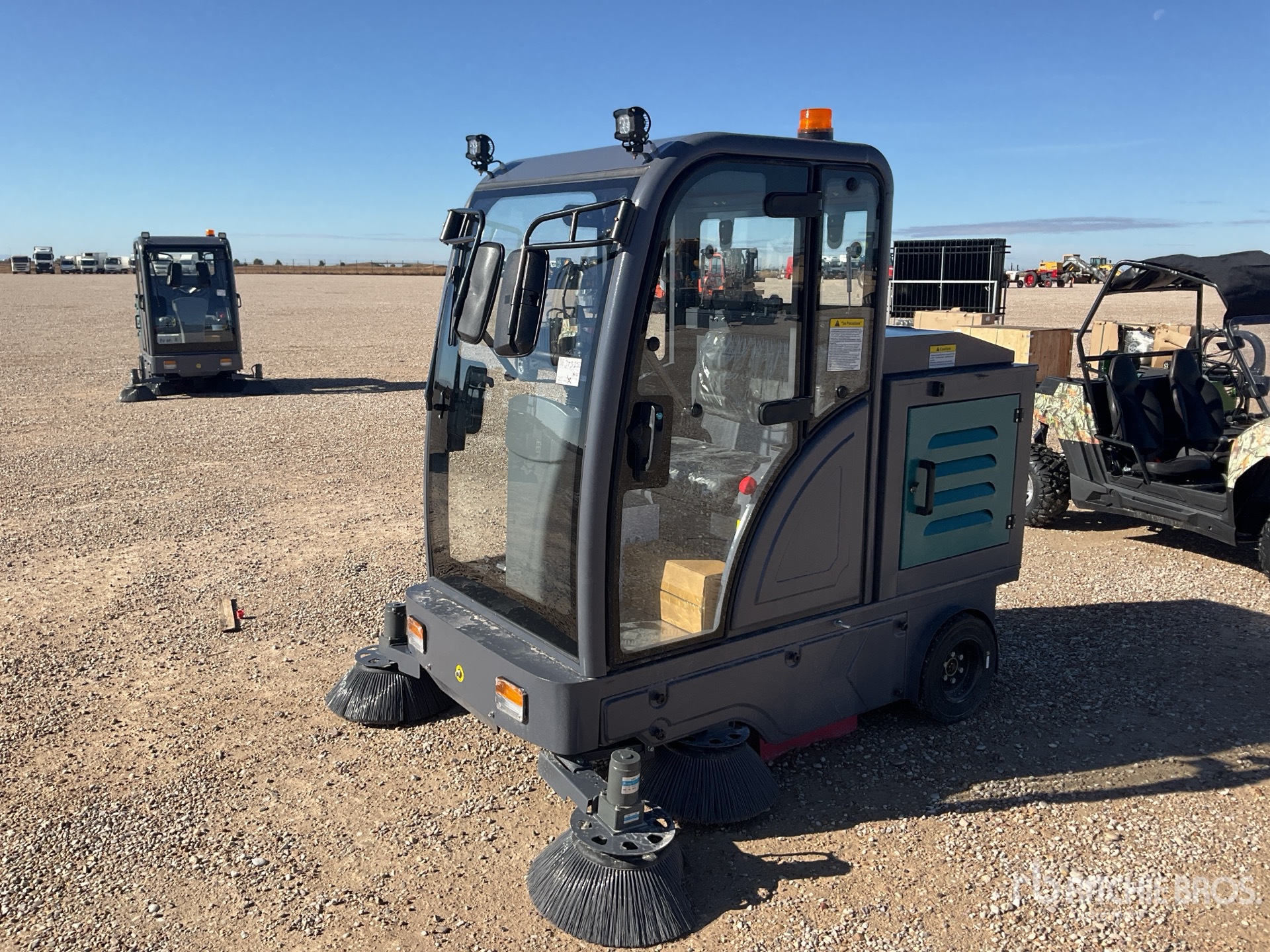 General Appearance with Featured Photo