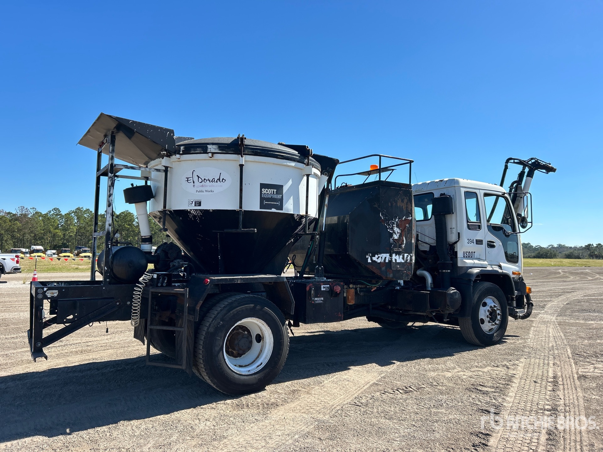 General Appearance with Bild, Ecke hinten rechts