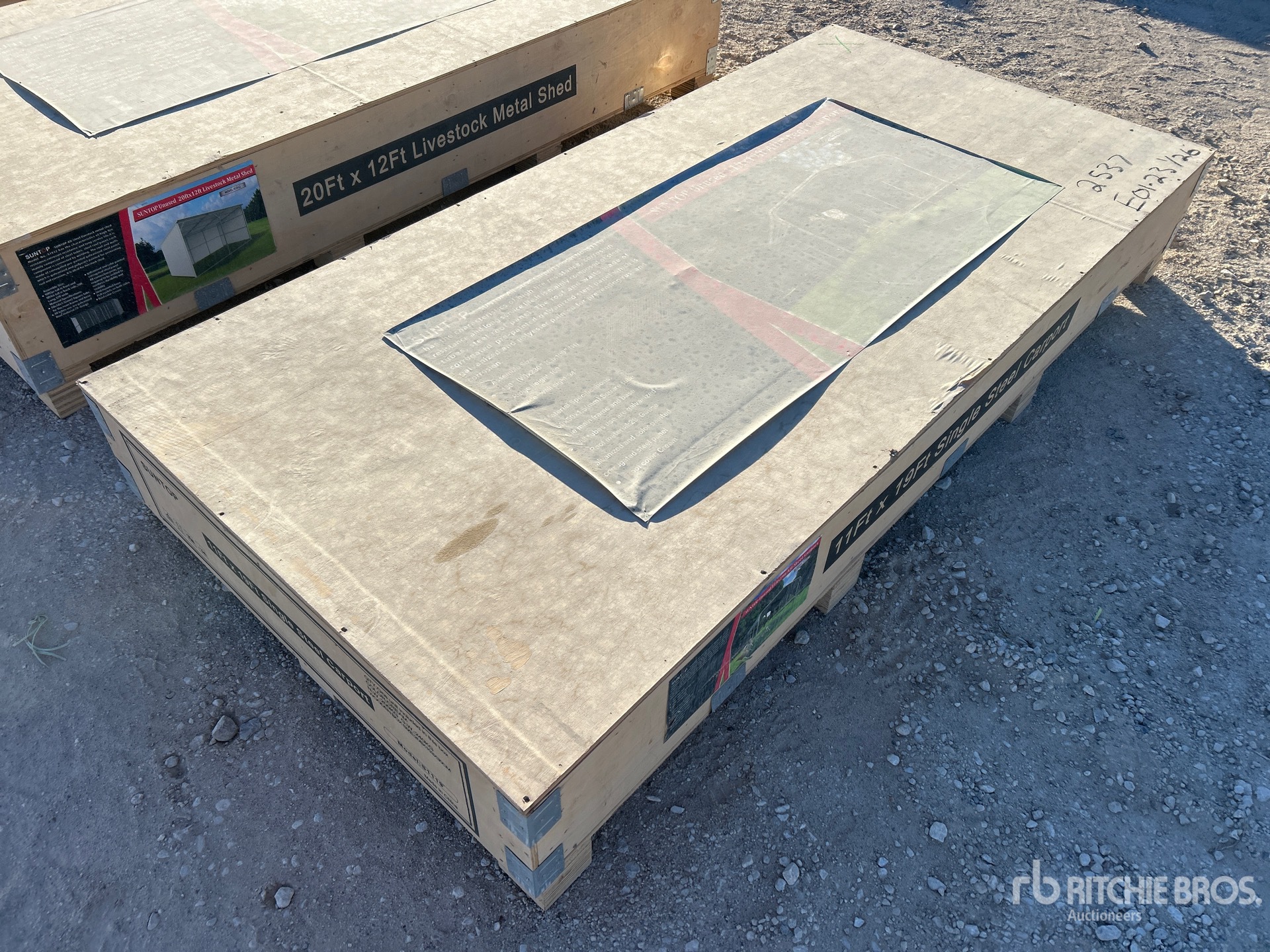 General Appearance with Picture, Right Front Corner