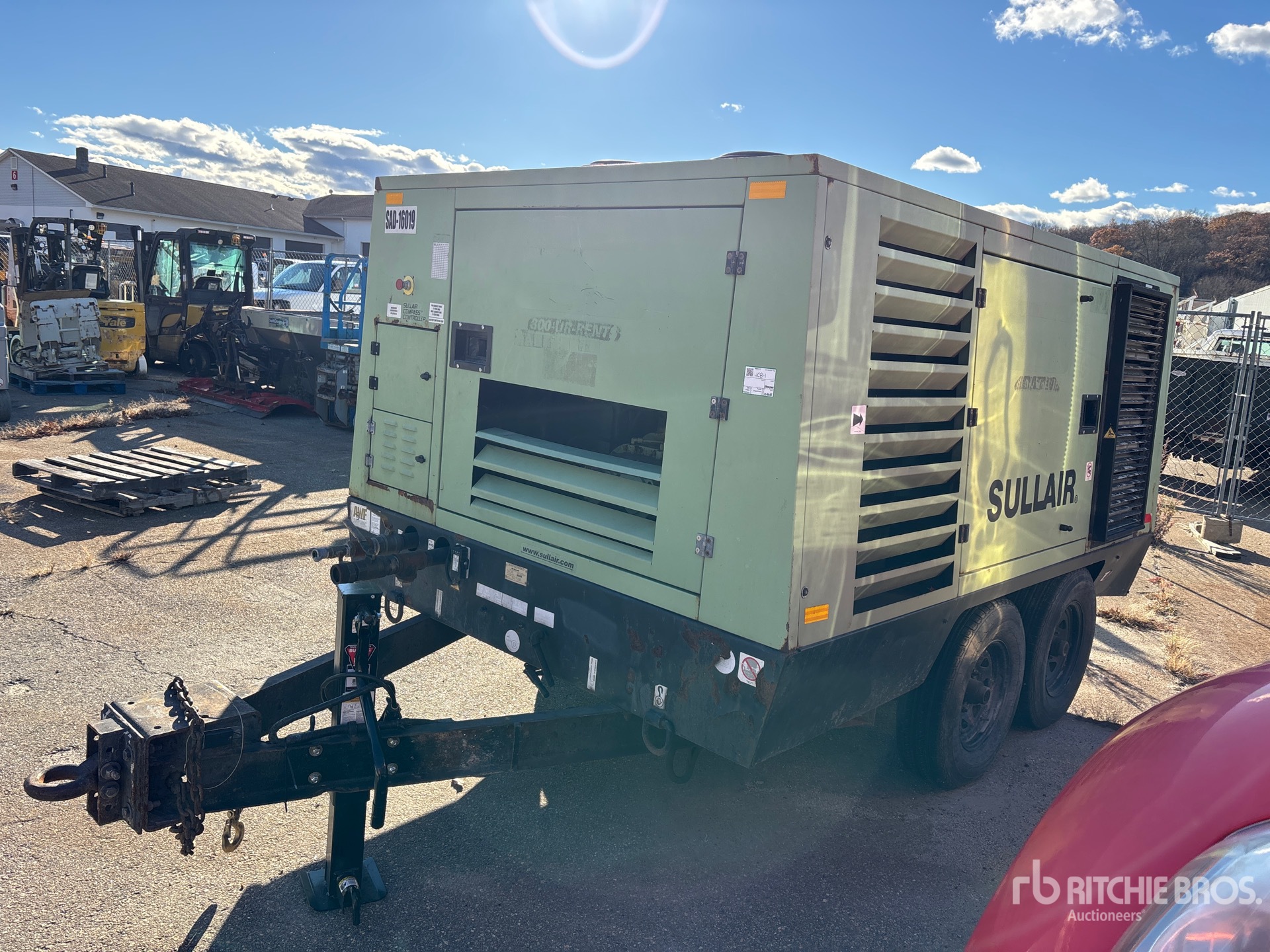 General Appearance with Featured Photo