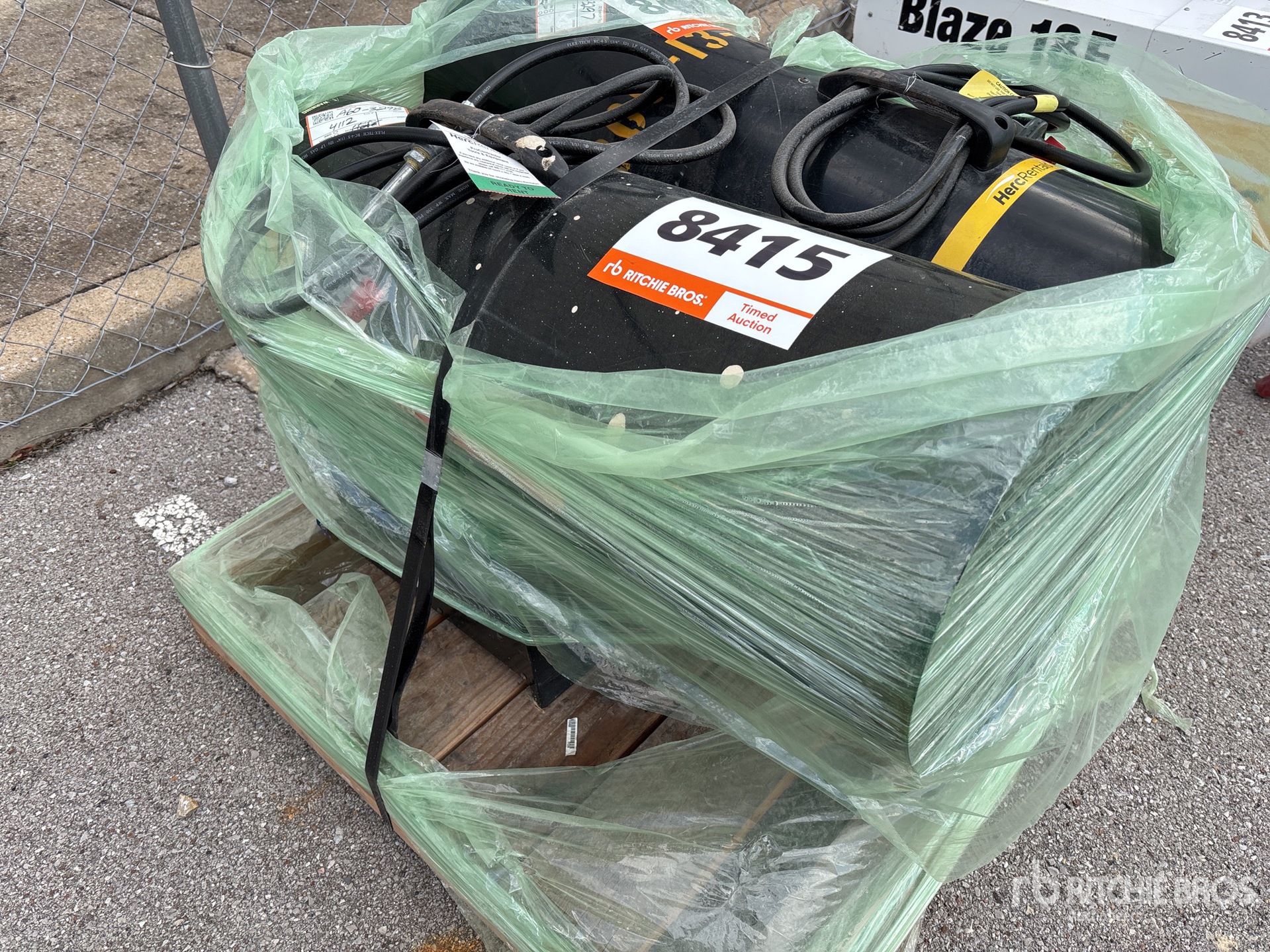 General Appearance with Picture, Left Front Corner