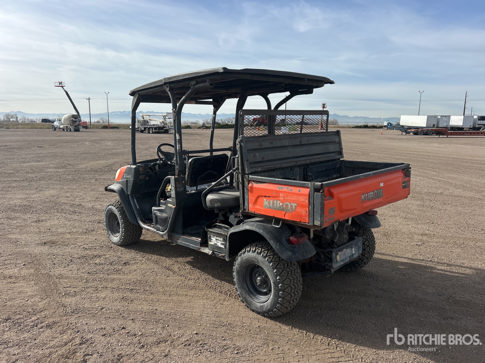 Aspect général with Image, coin arrière gauche