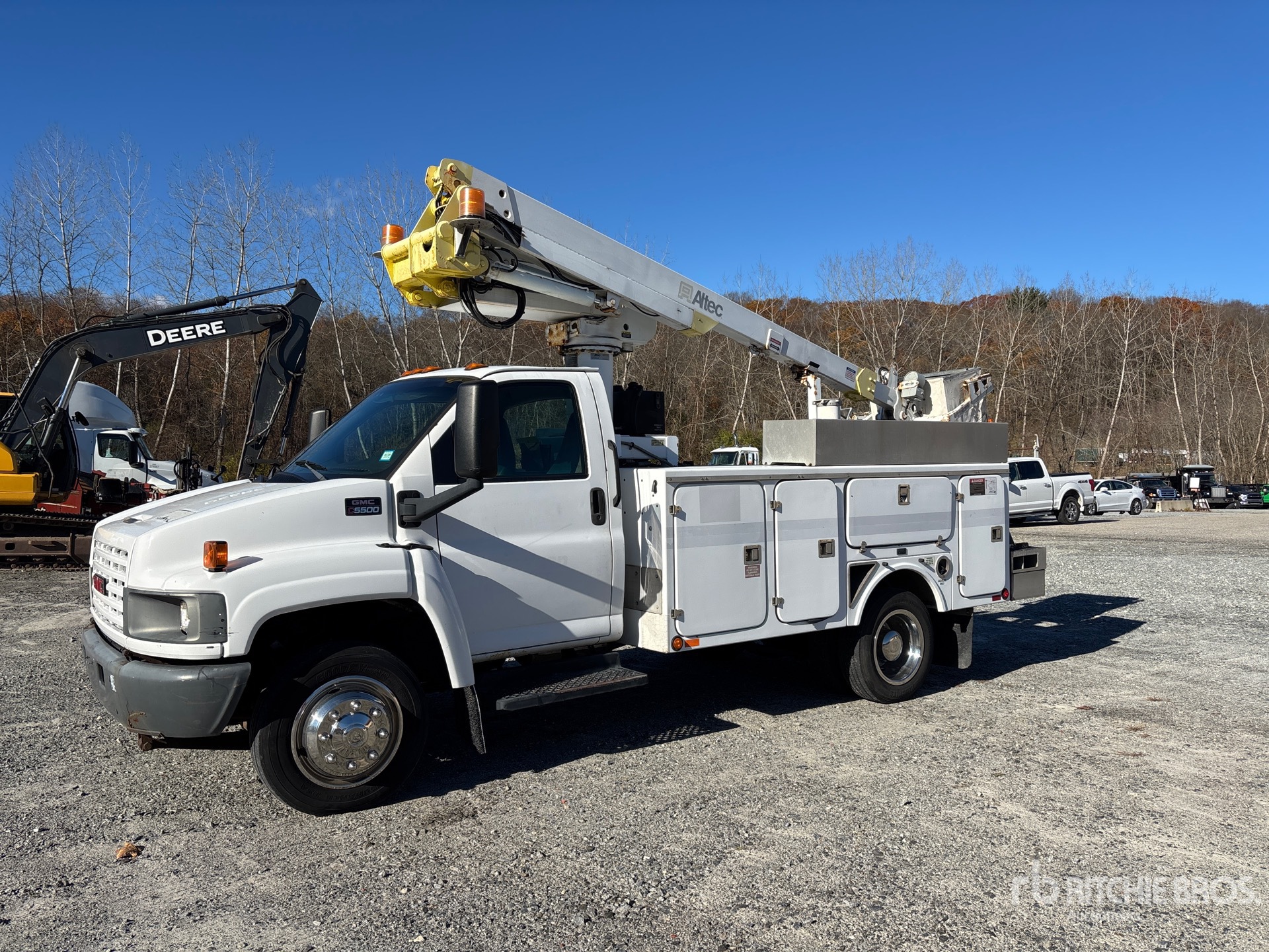 General Appearance with Featured Photo