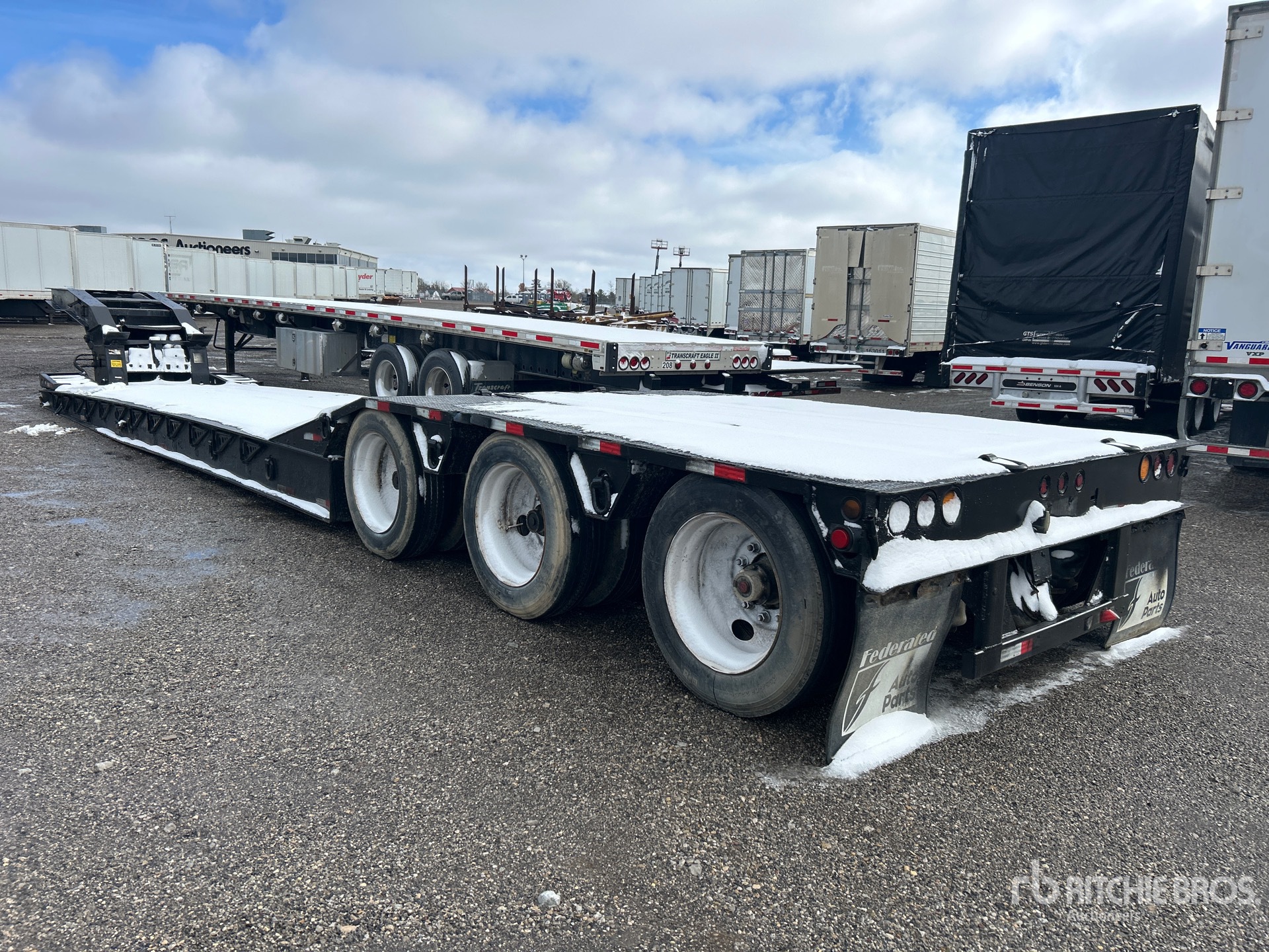 Aspect général with Image, coin arrière gauche