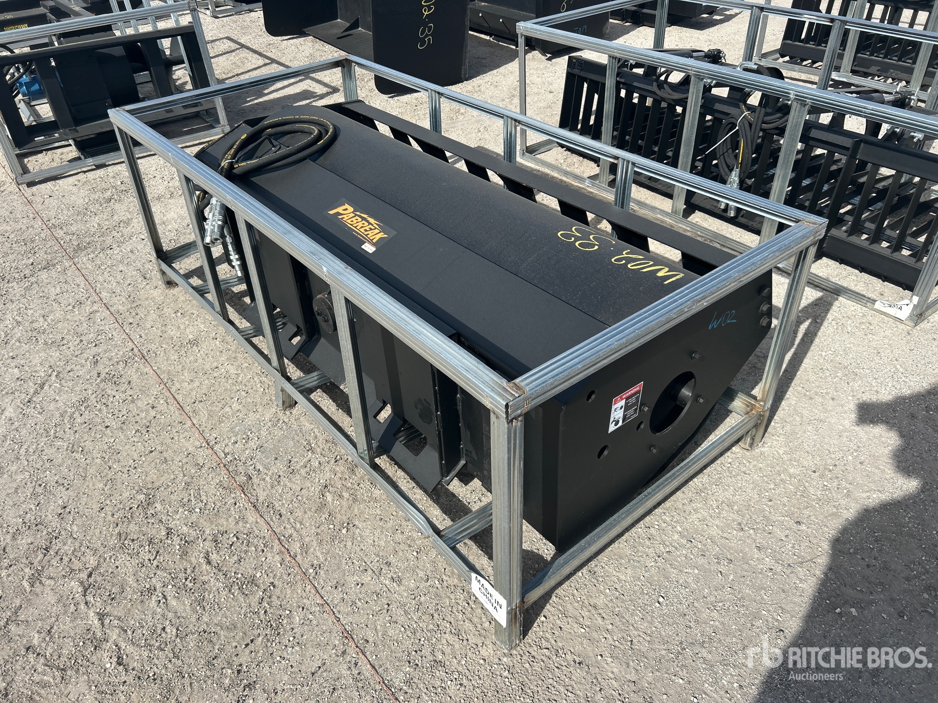 General Appearance with Picture, Right Front Corner