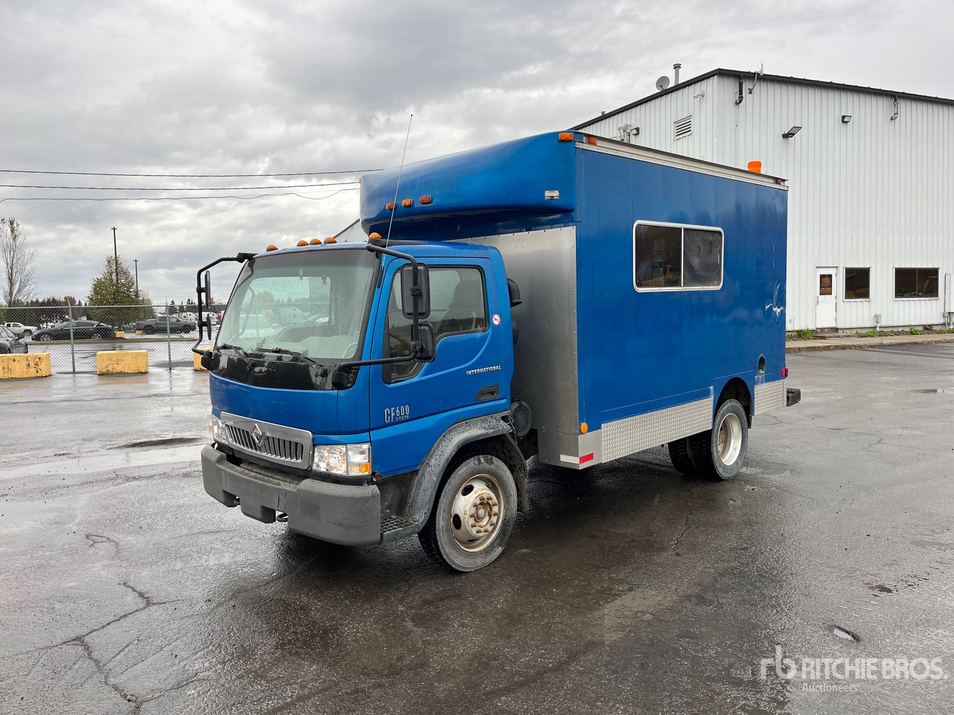 General Appearance with Featured Photo