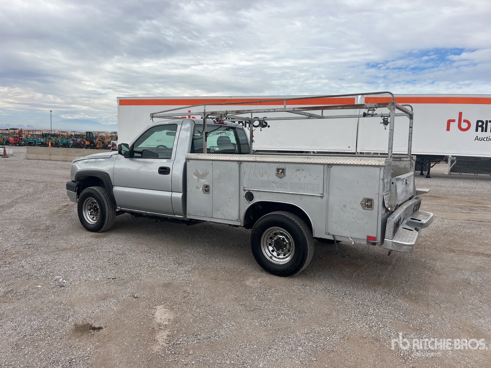 General Appearance with Picture, Left Rear Corner