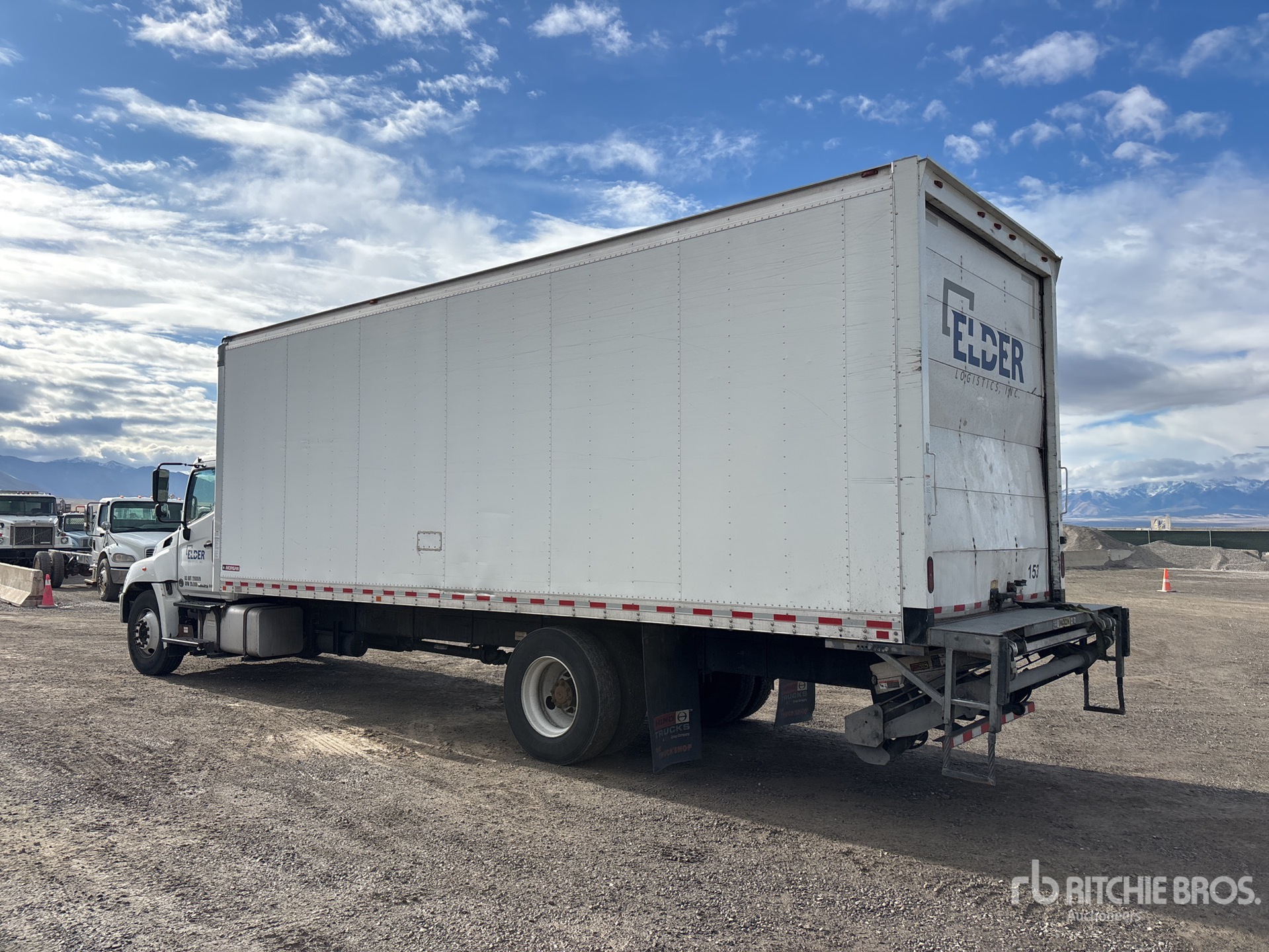 General Appearance with Imagen: esquina trasera izquierda