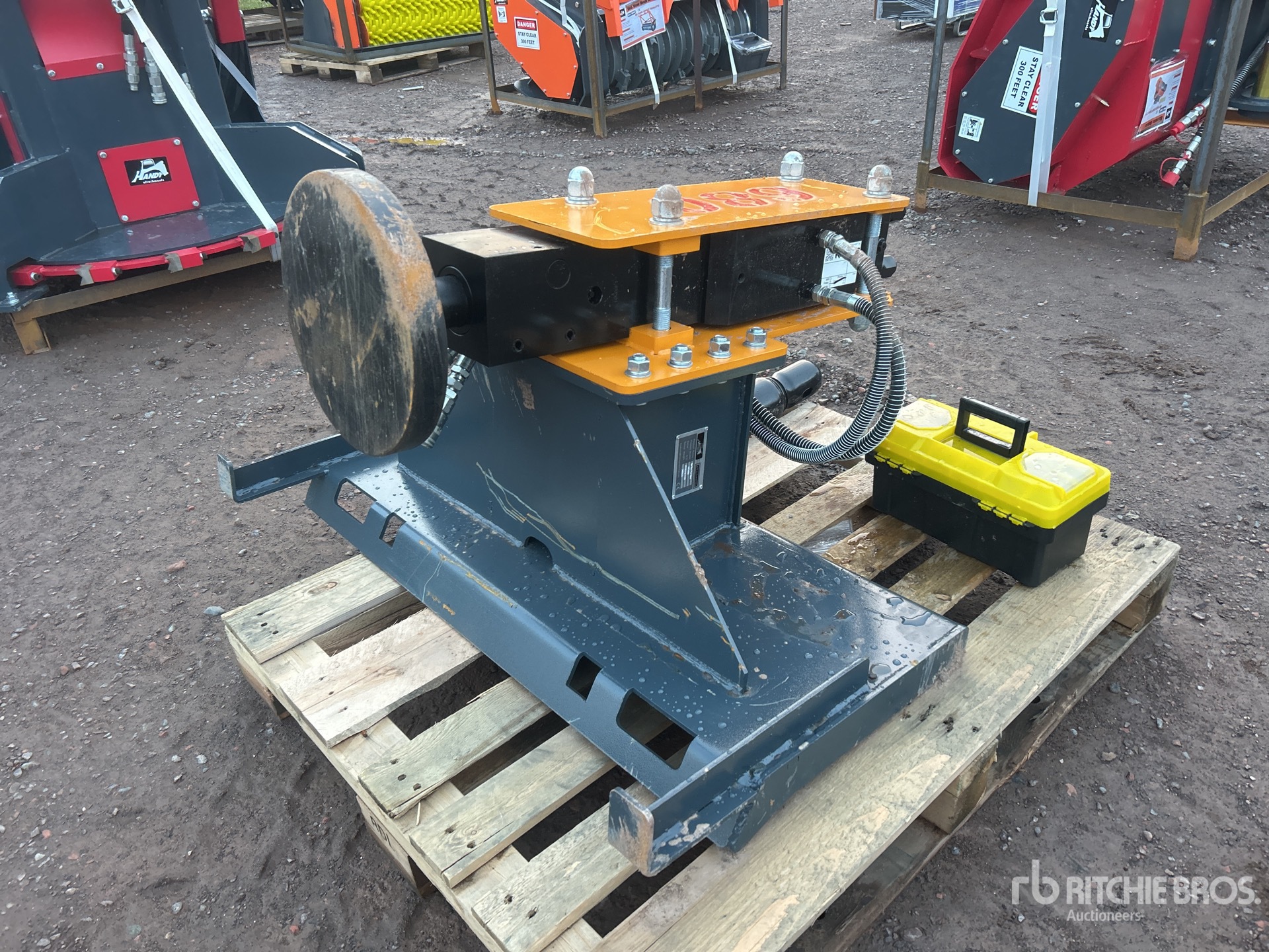 General Appearance with Picture, Left Front Corner