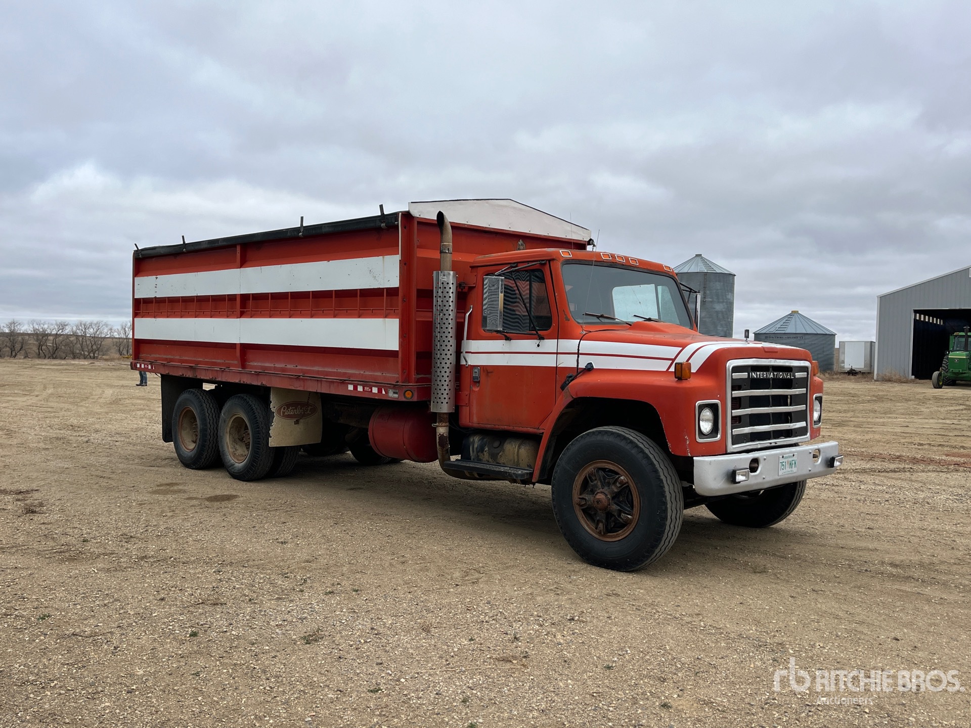 General Appearance with Imagen: esquina delantera derecha