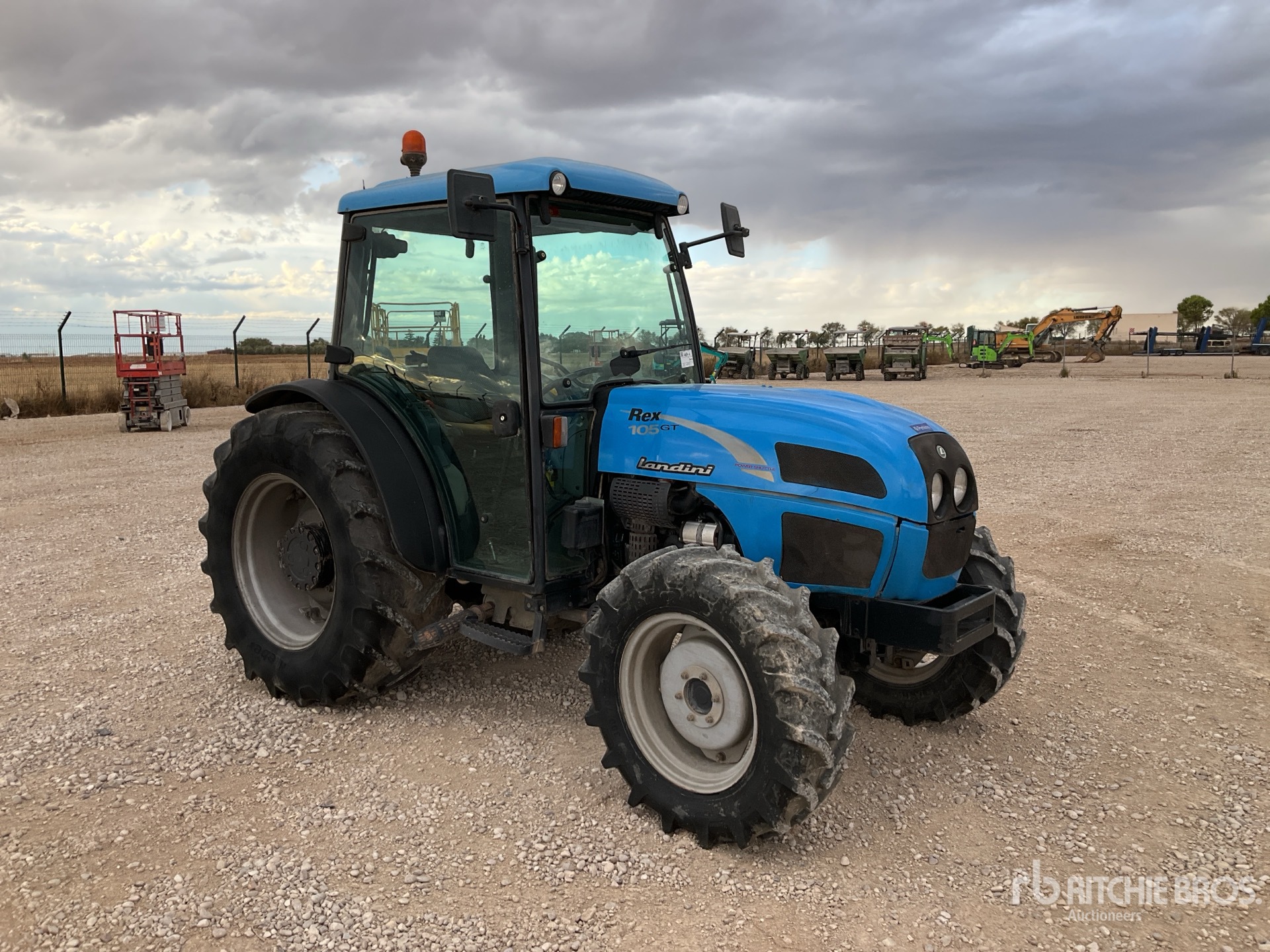 General Appearance with Picture, Right Front Corner