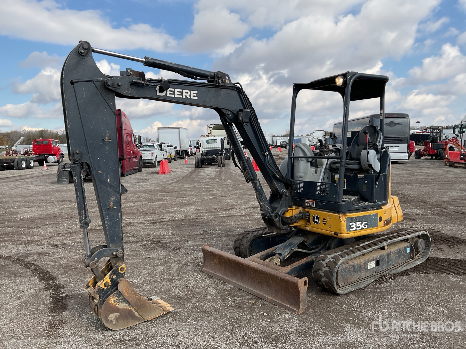 General Appearance with Picture, Left Front Corner