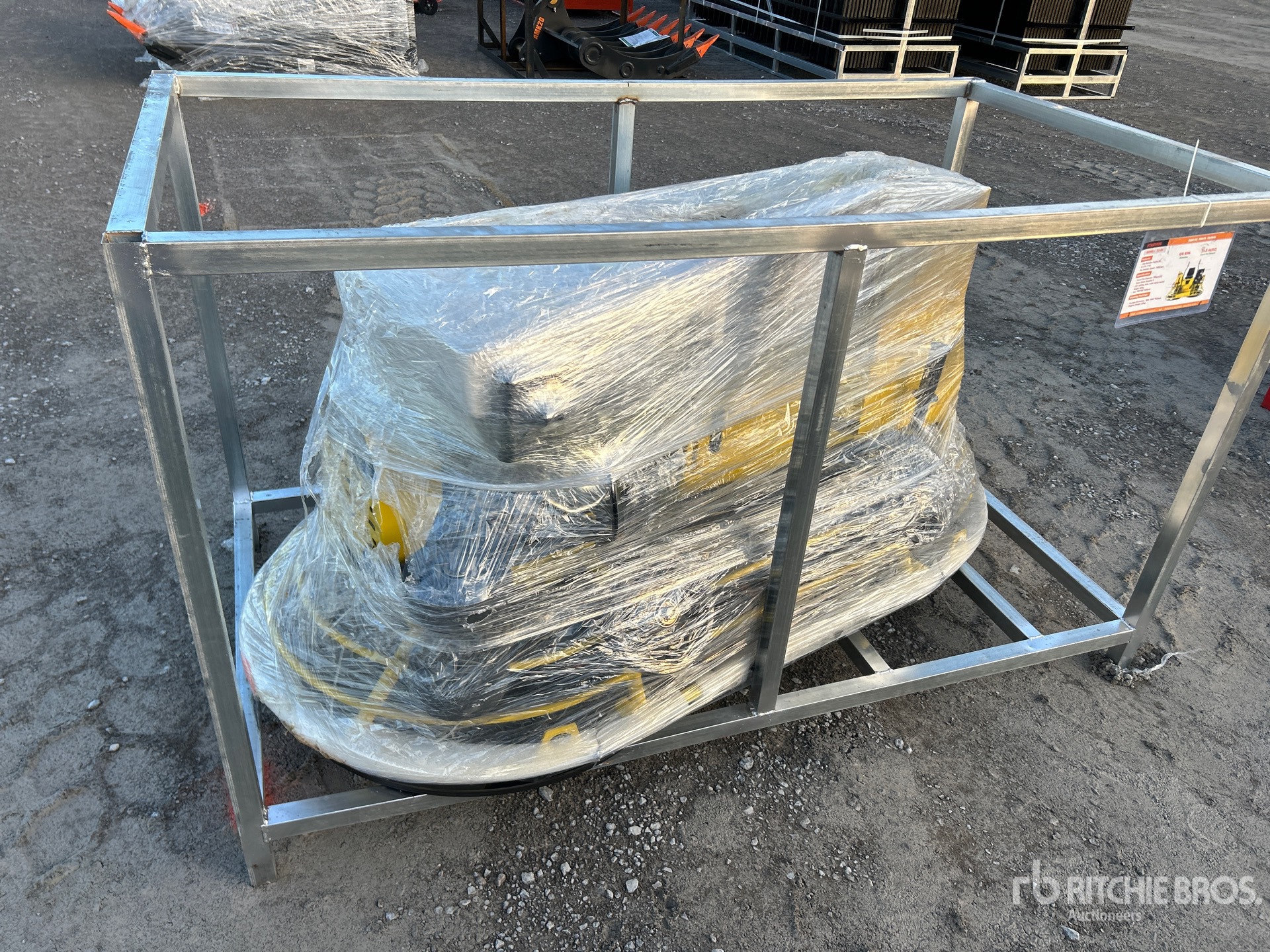 General Appearance with Featured Photo