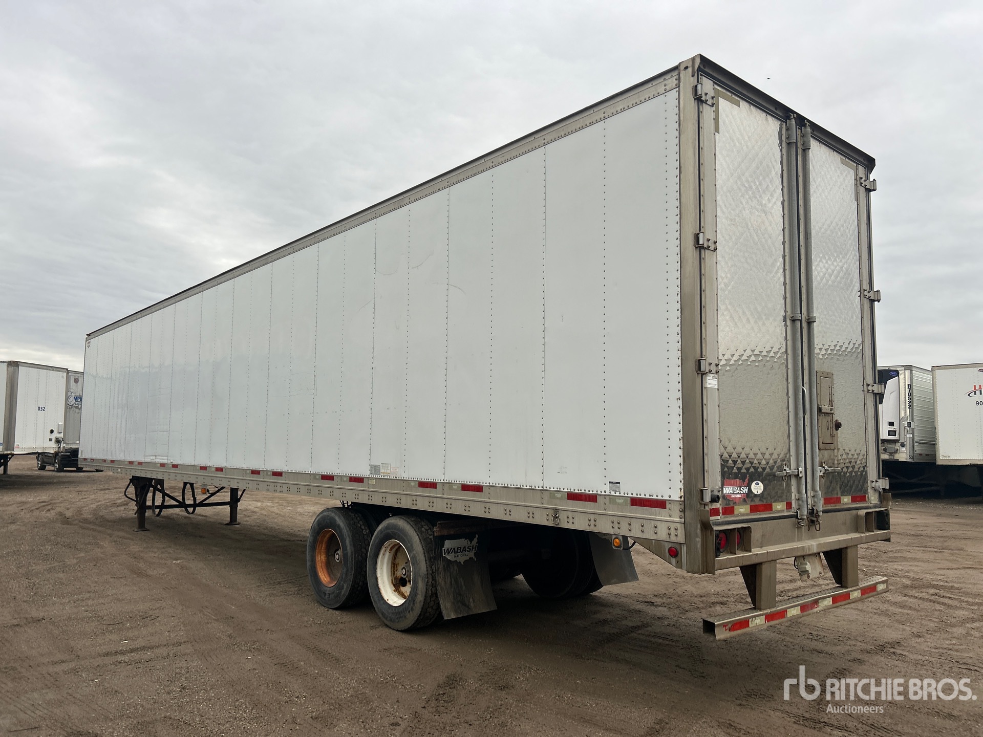 General Appearance with Imagen: esquina trasera izquierda