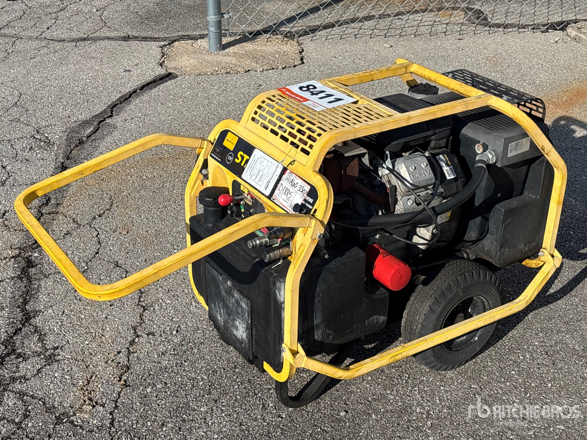 General Appearance with Foto, angolo anteriore sinistro