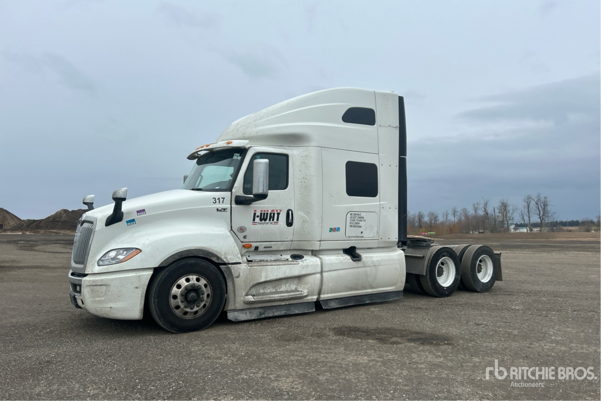 General Appearance with Picture, Left Front Corner