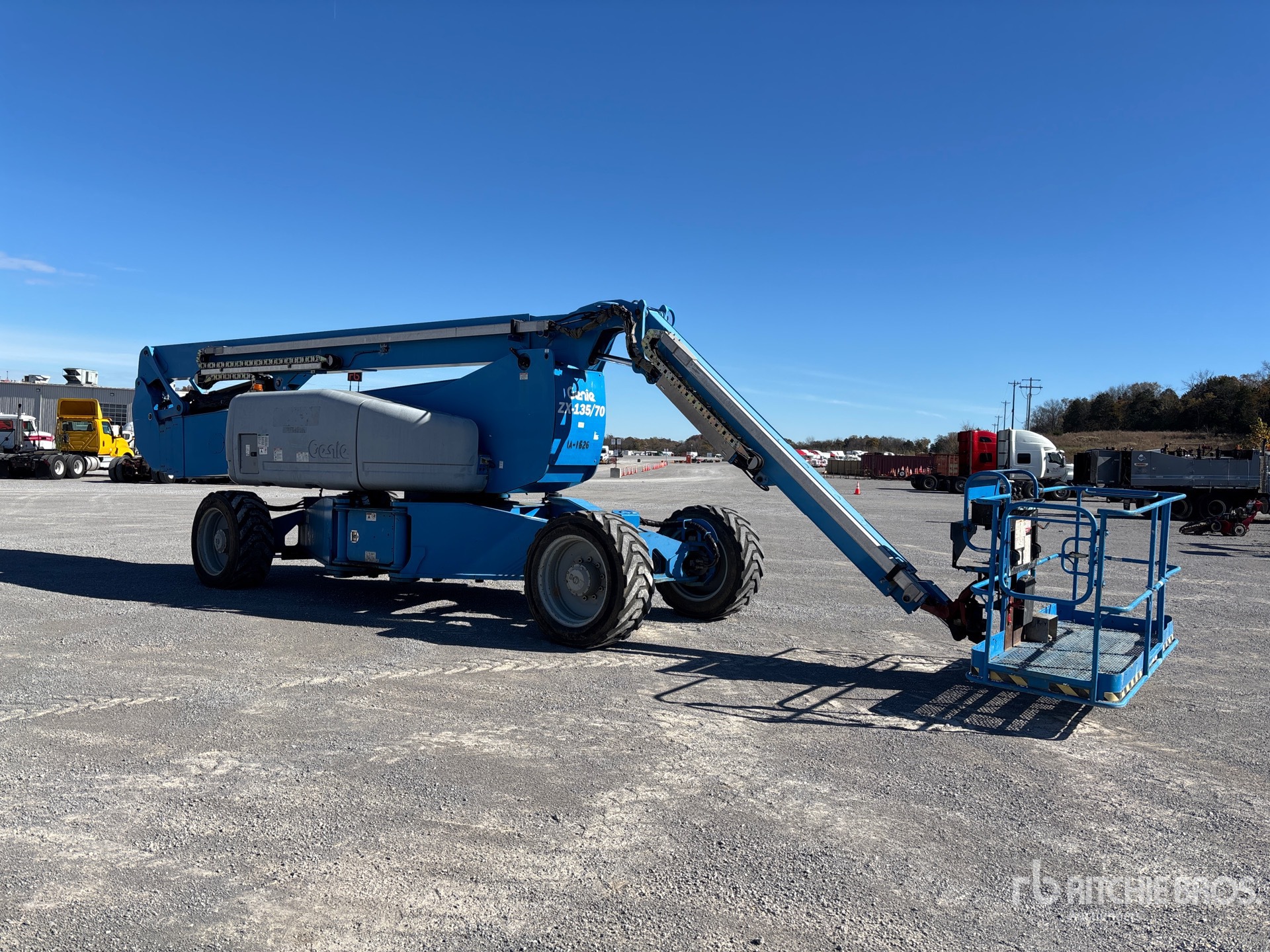 General Appearance with Imagen: esquina delantera derecha