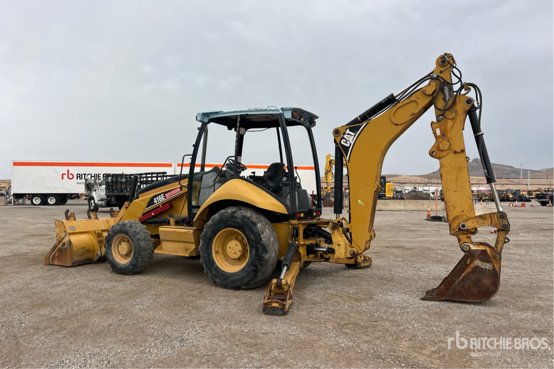 General Appearance with Imagen: esquina trasera izquierda