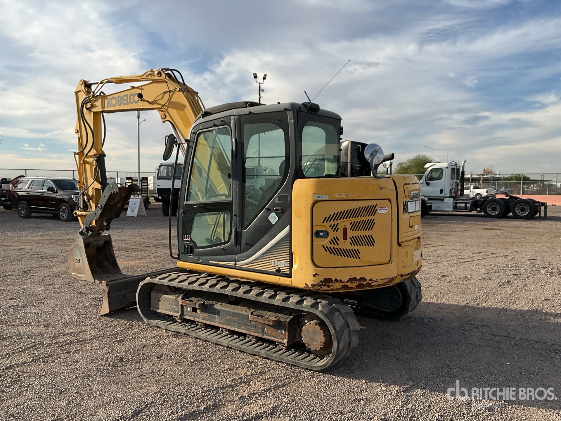 General Appearance with Imagen: esquina trasera izquierda