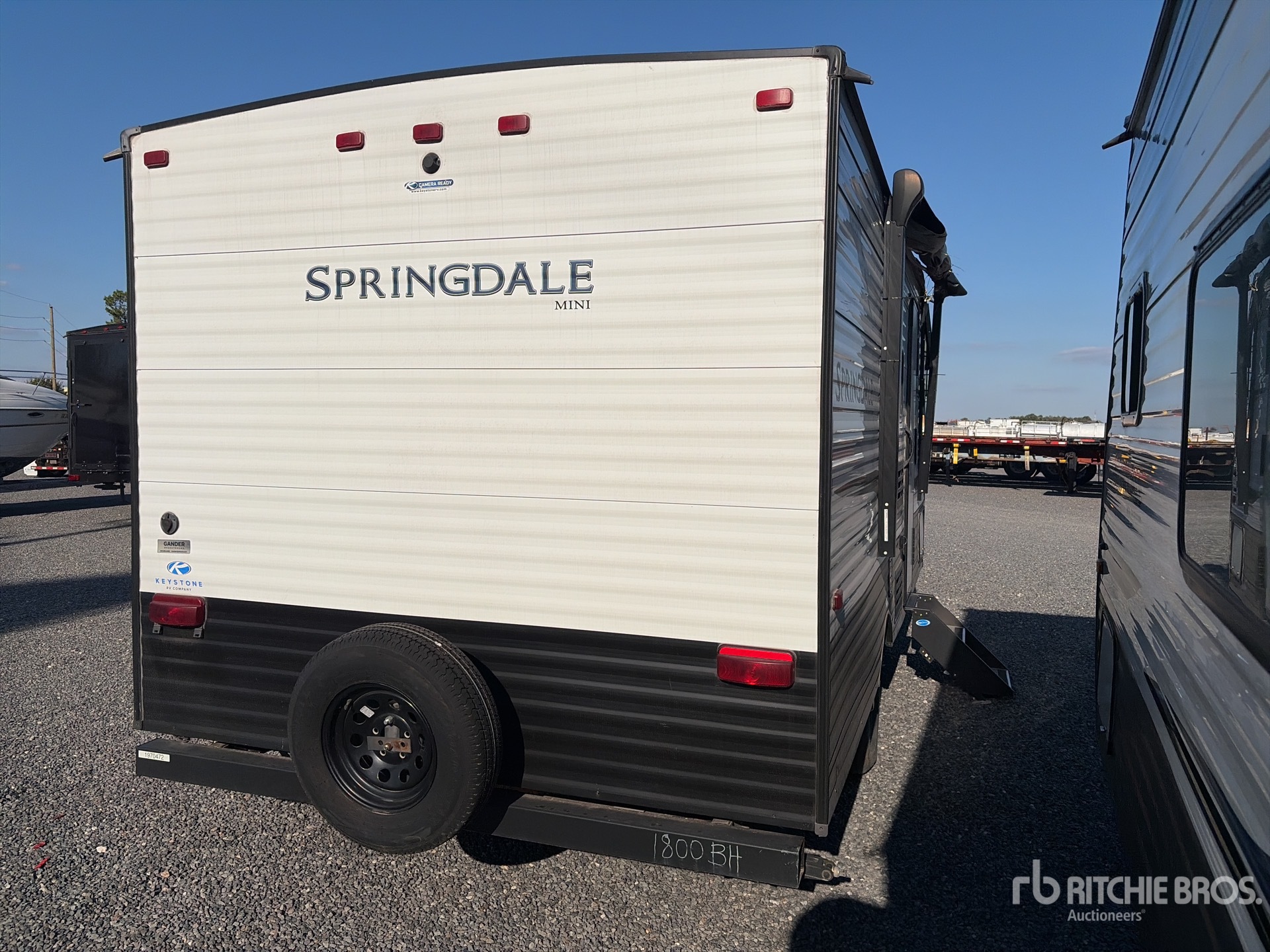 General Appearance with Imagen: esquina trasera derecha