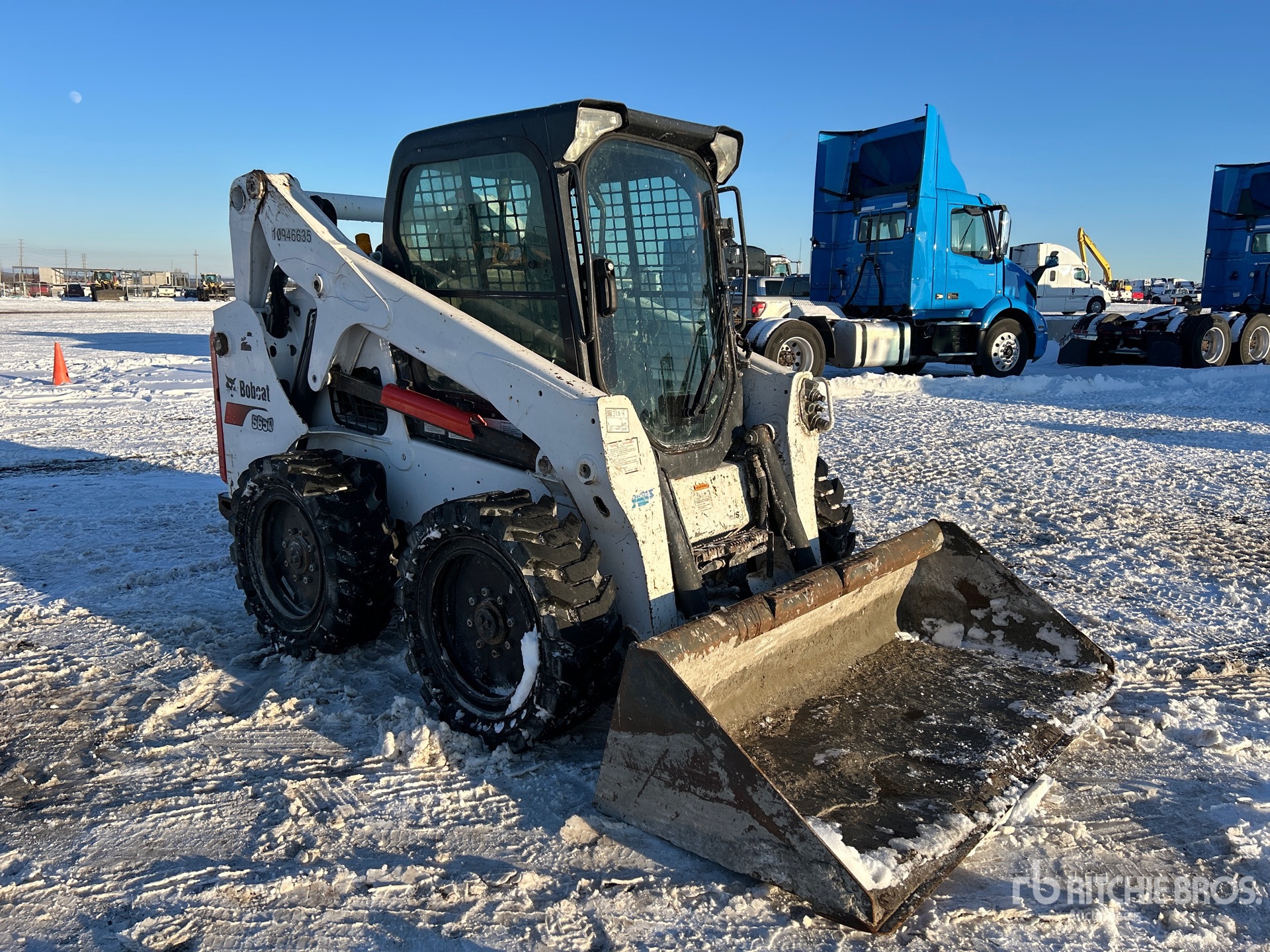 General Appearance with Imagen: esquina delantera derecha