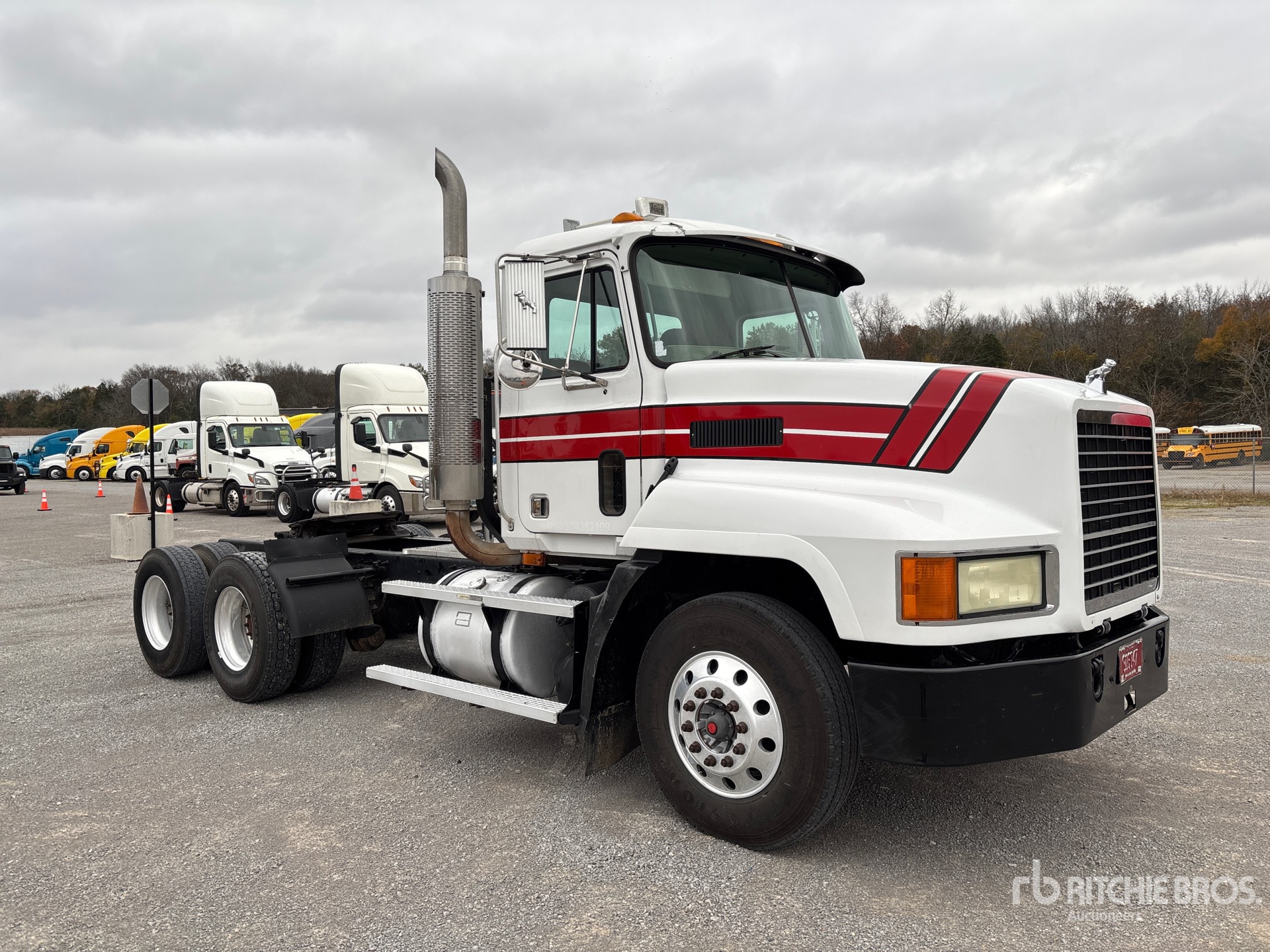 General Appearance with Imagen: esquina delantera derecha