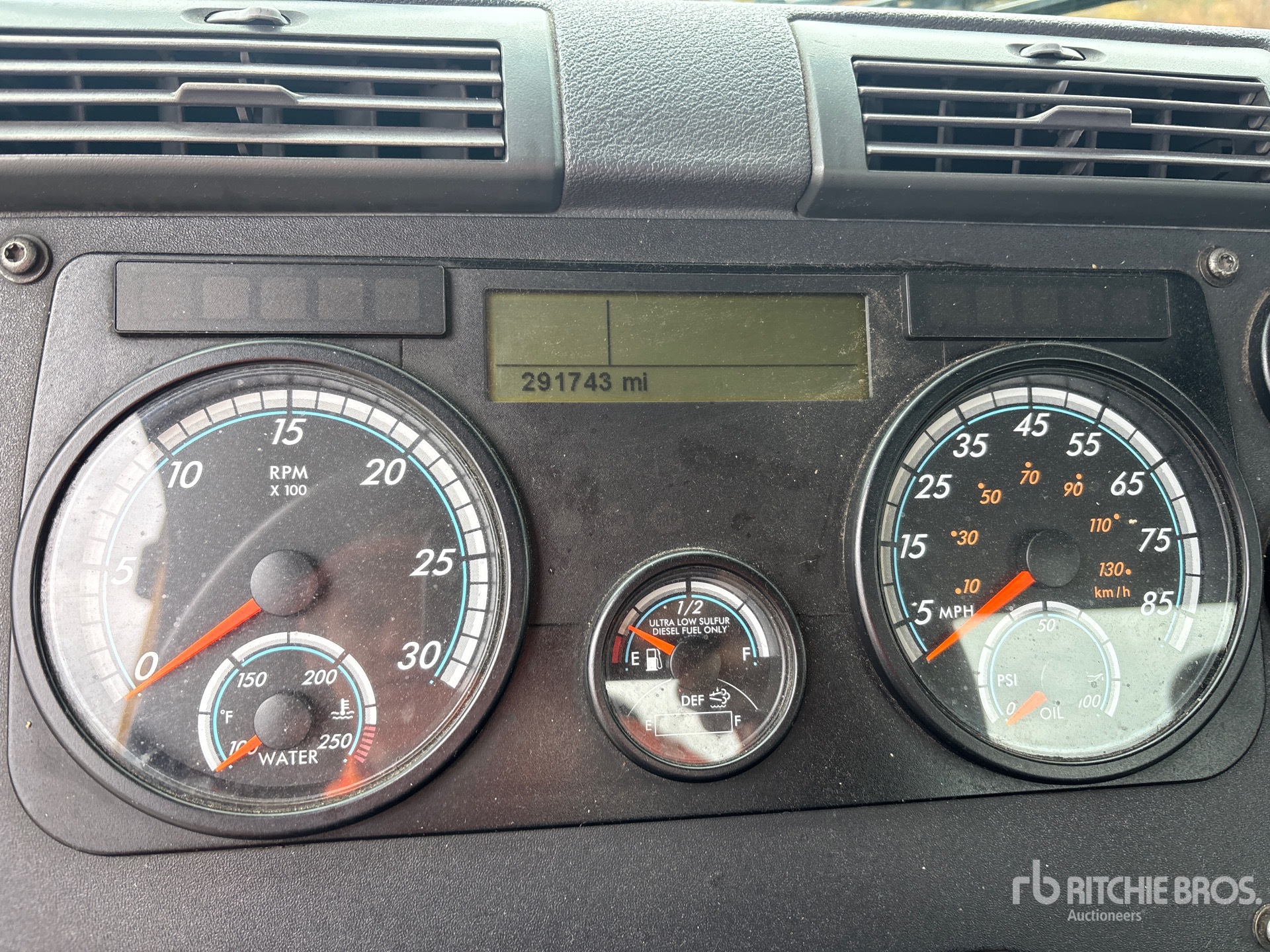 General Appearance with Hour Meter / Odometer