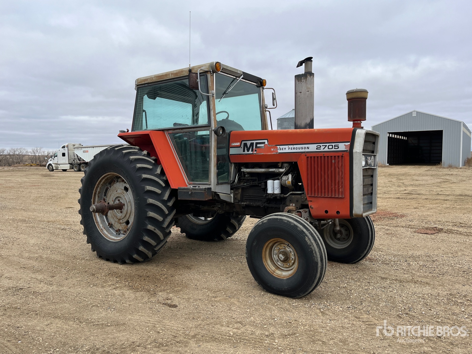 Aspect général with Image, coin avant droit