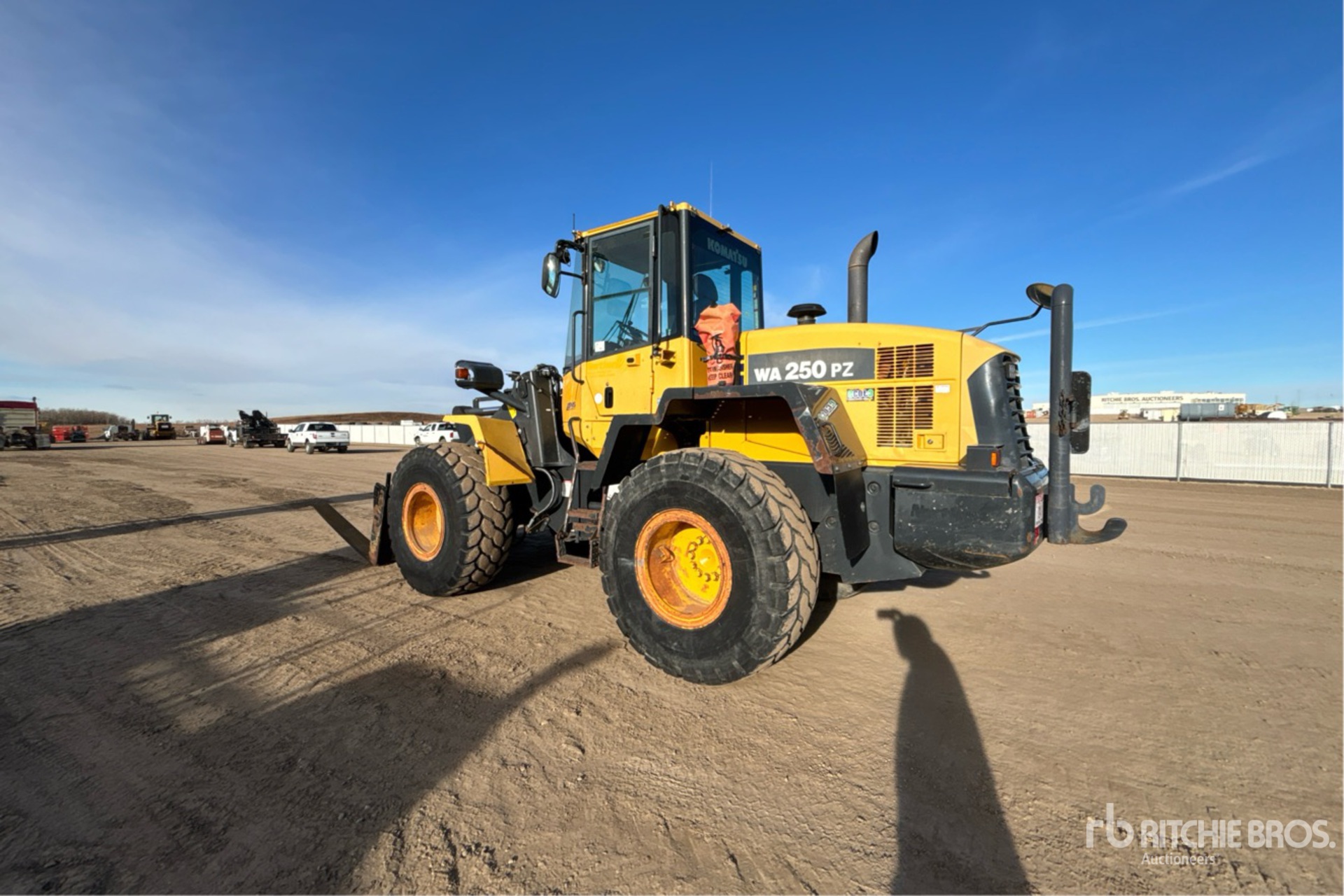 General Appearance with Imagen: esquina trasera izquierda