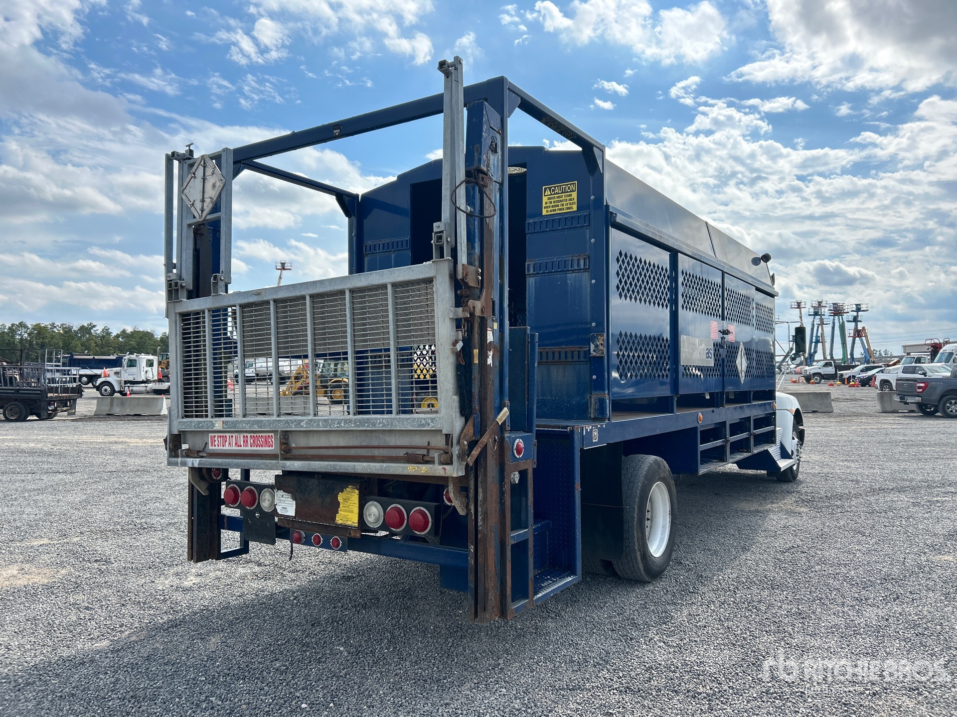 General Appearance with Zdjęcie, prawy dolny róg