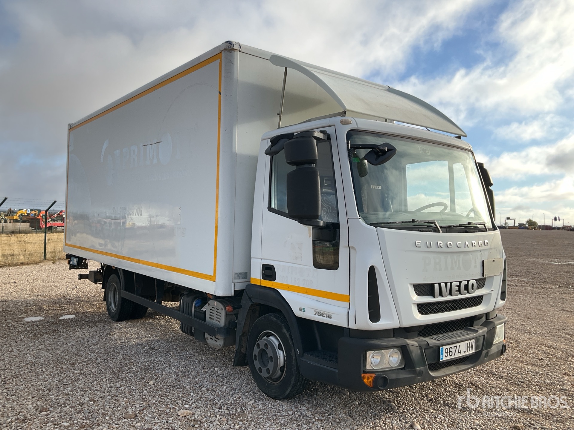 General Appearance with Picture, Right Front Corner