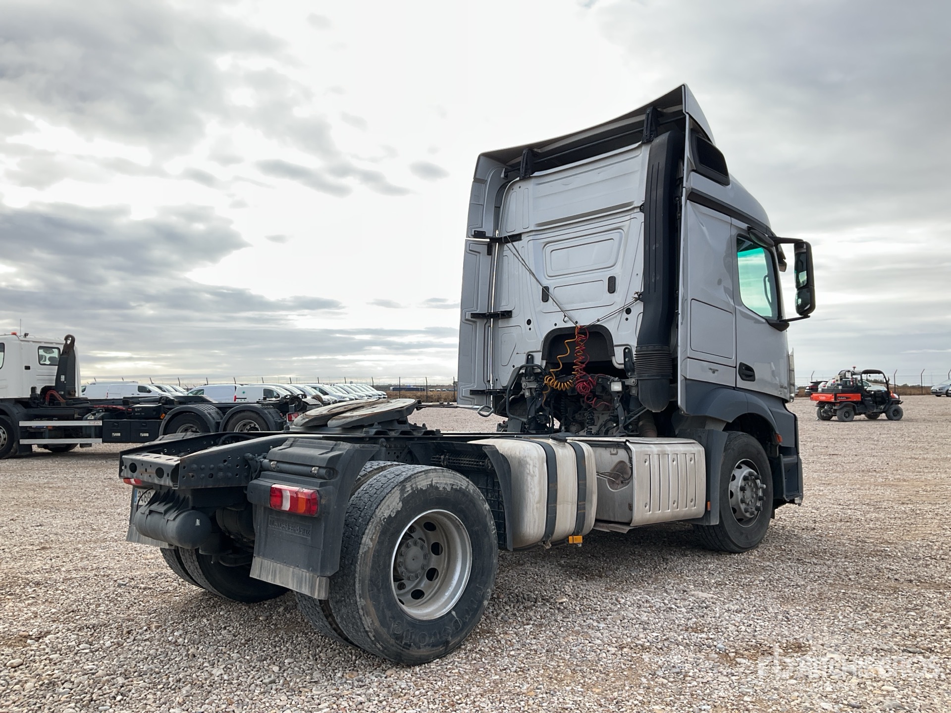 General Appearance with Imagen: esquina trasera derecha