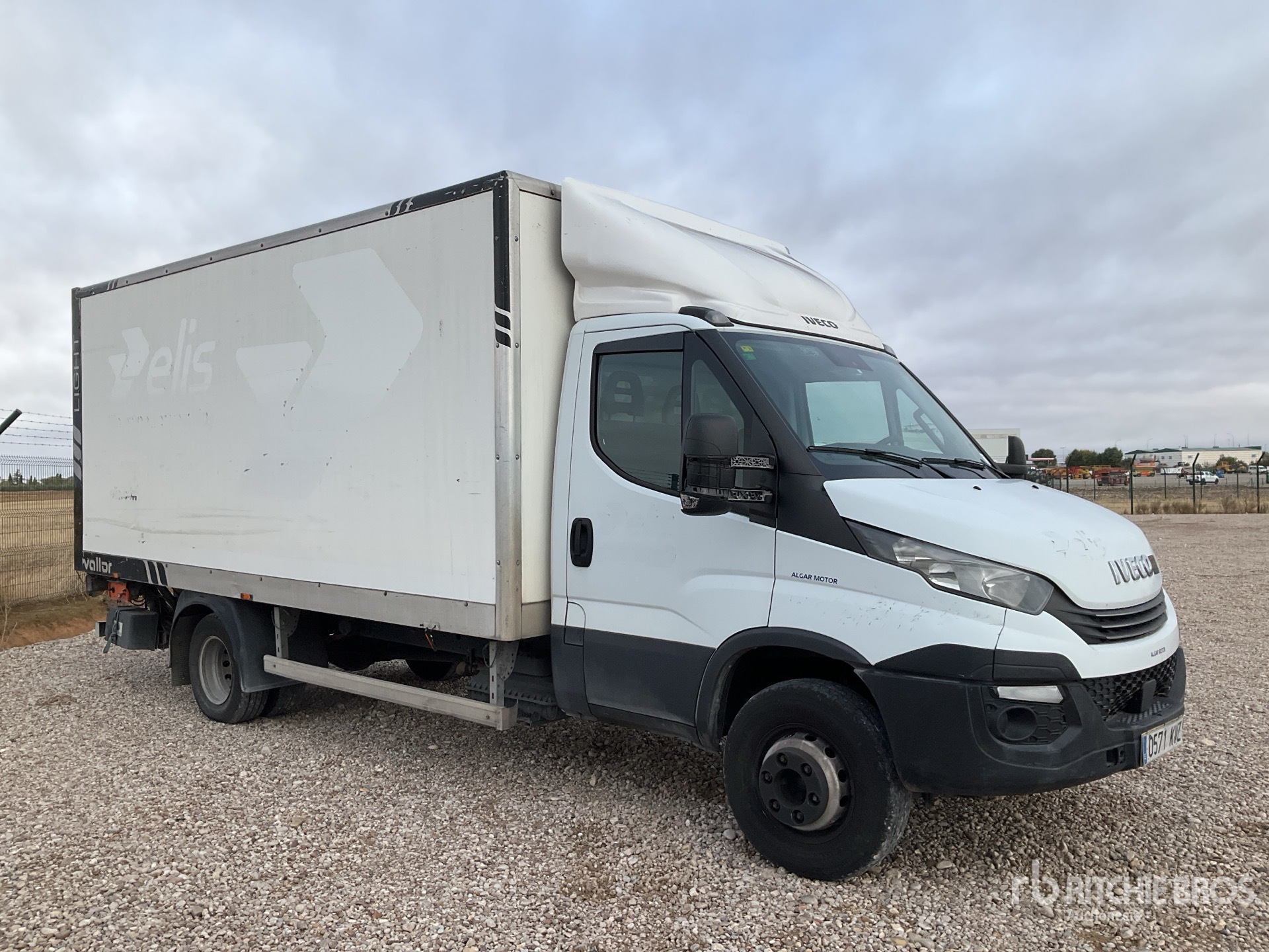 General Appearance with Imagen: esquina delantera derecha