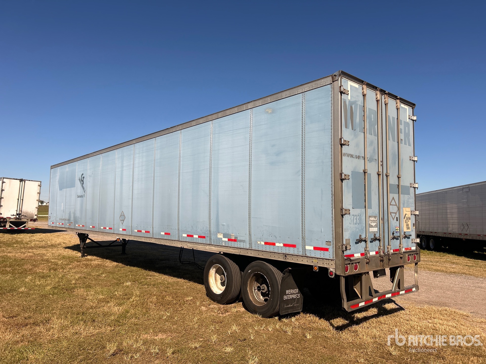 General Appearance with Imagen: esquina trasera izquierda