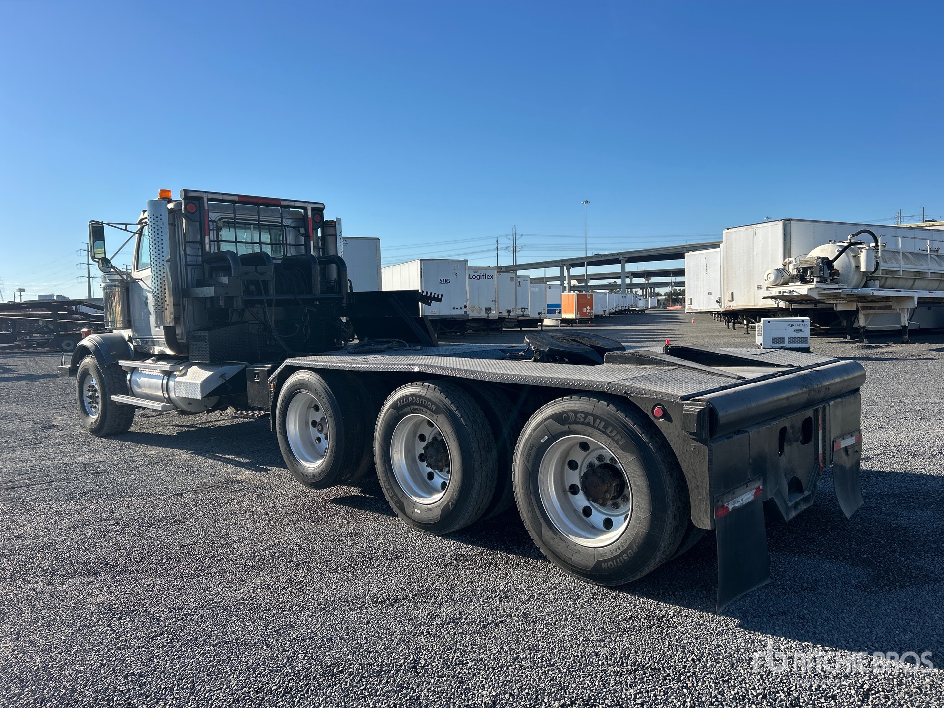 General Appearance with Zdjęcie, lewy dolny róg