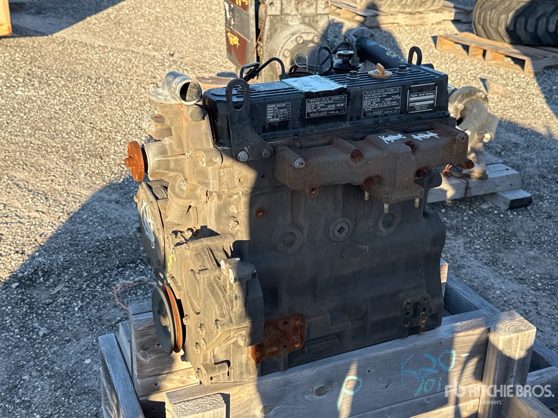 General Appearance with Picture, Right Front Corner