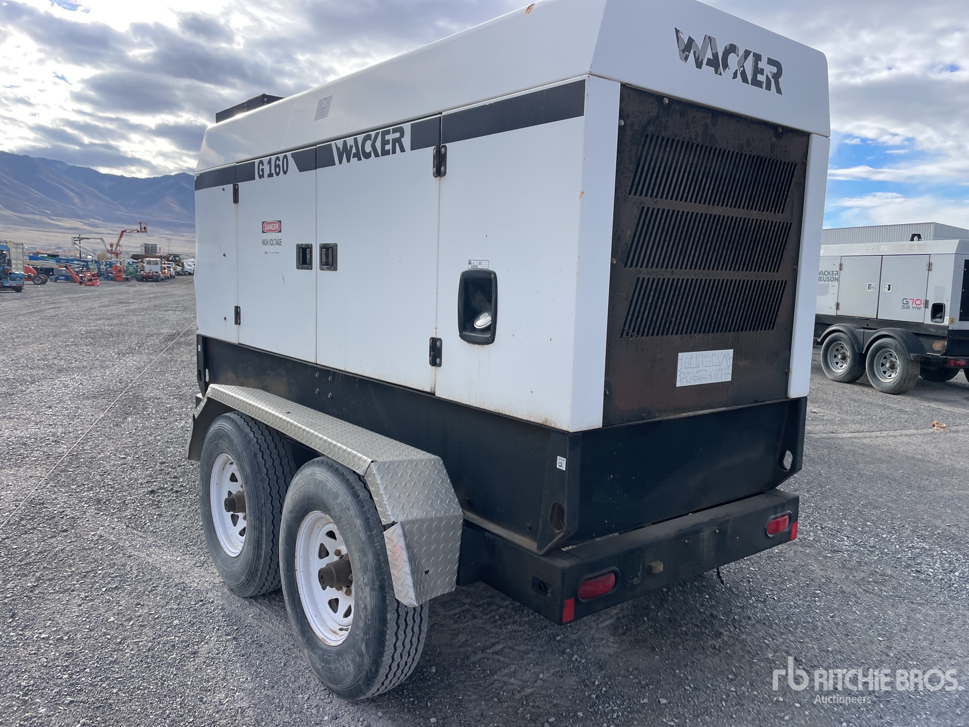 General Appearance with Bild, Ecke hinten links