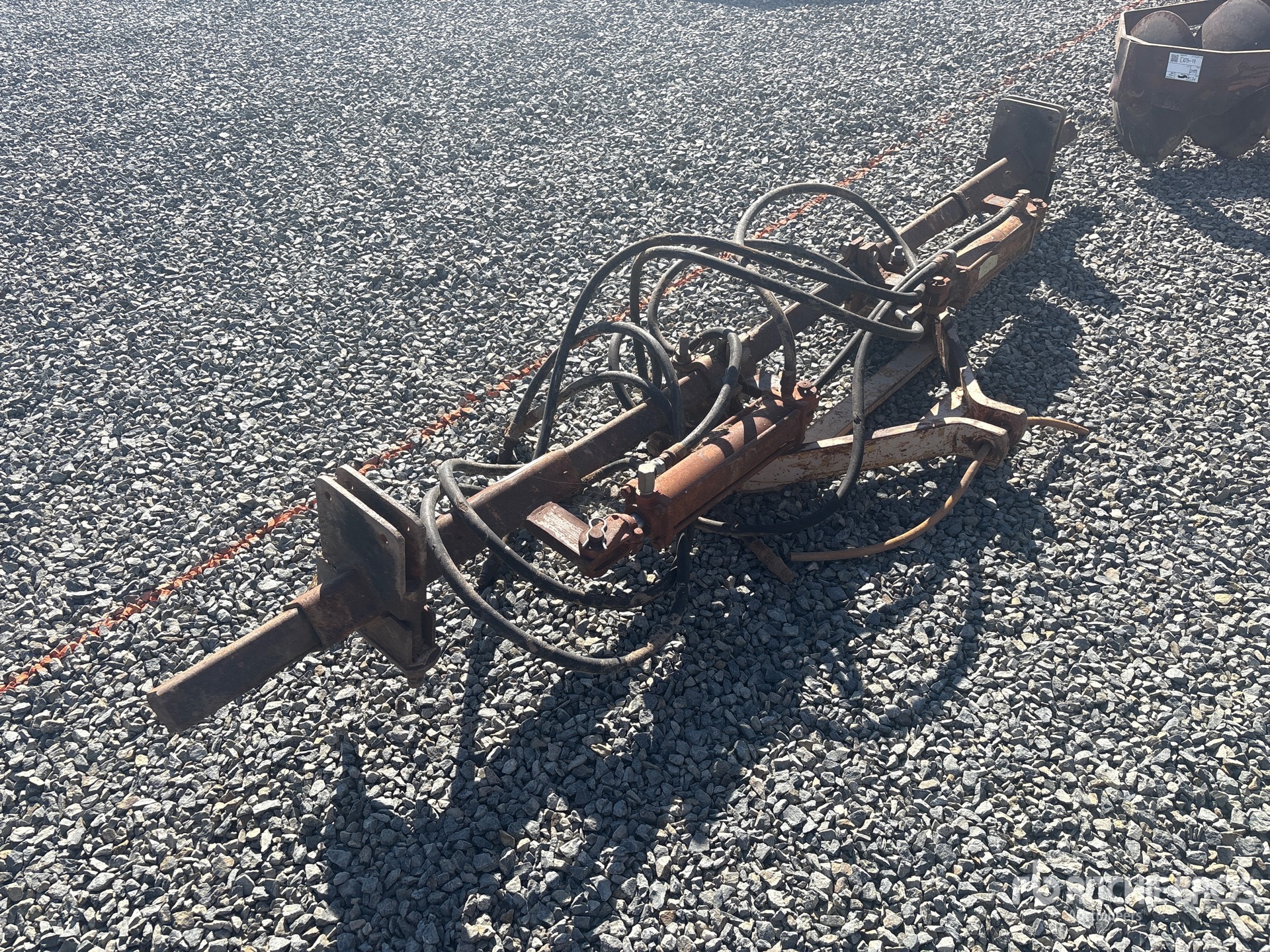 General Appearance with Bild, Ecke vorne links