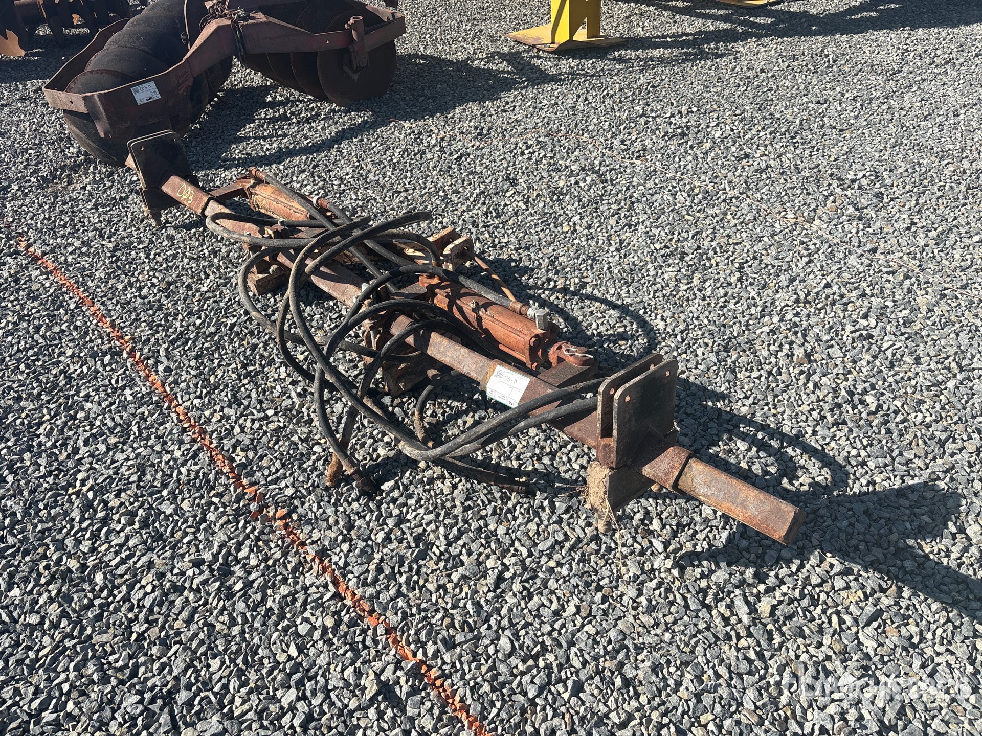 General Appearance with Bild, Ecke hinten links