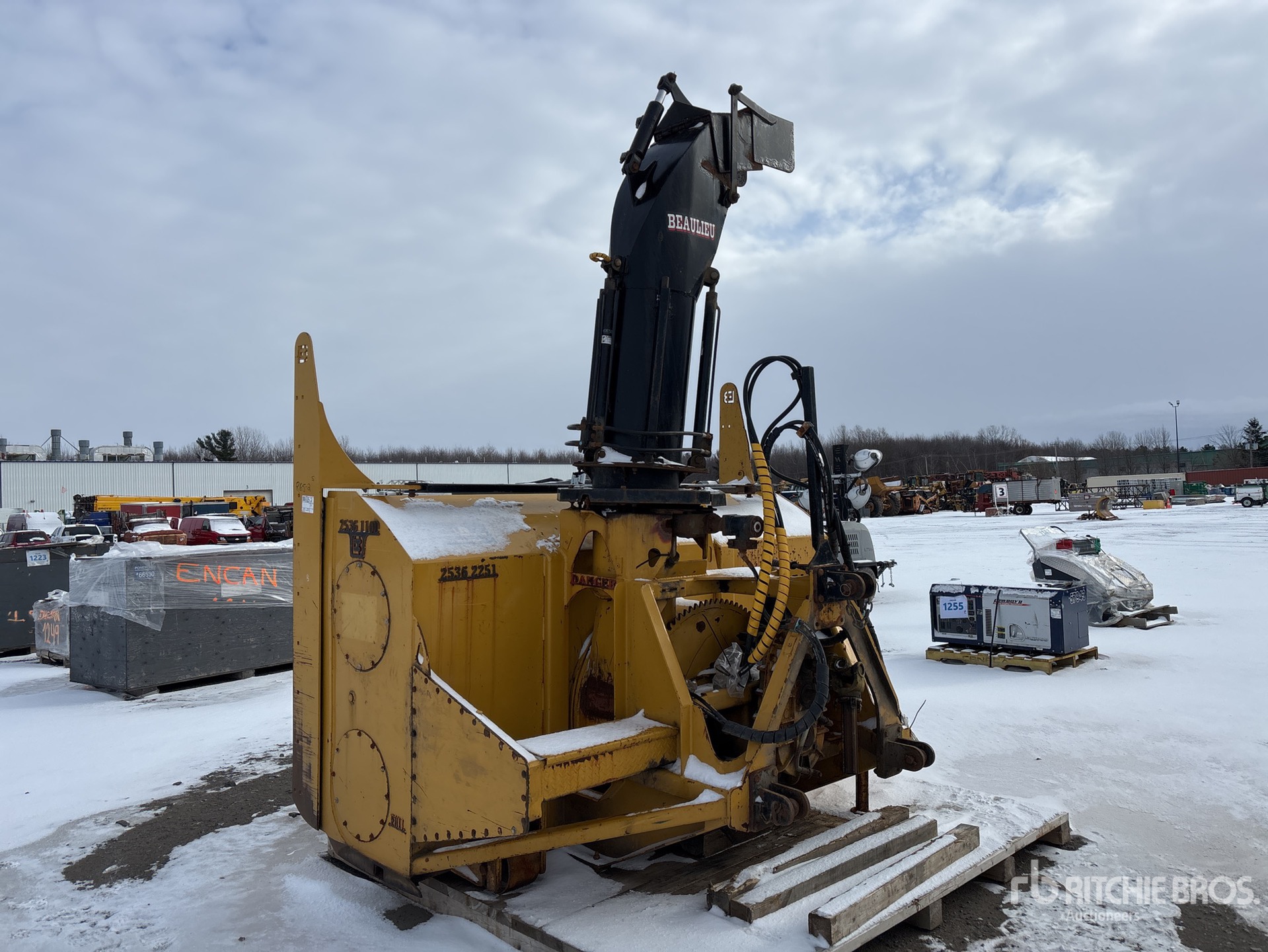 General Appearance with Imagen: esquina trasera izquierda