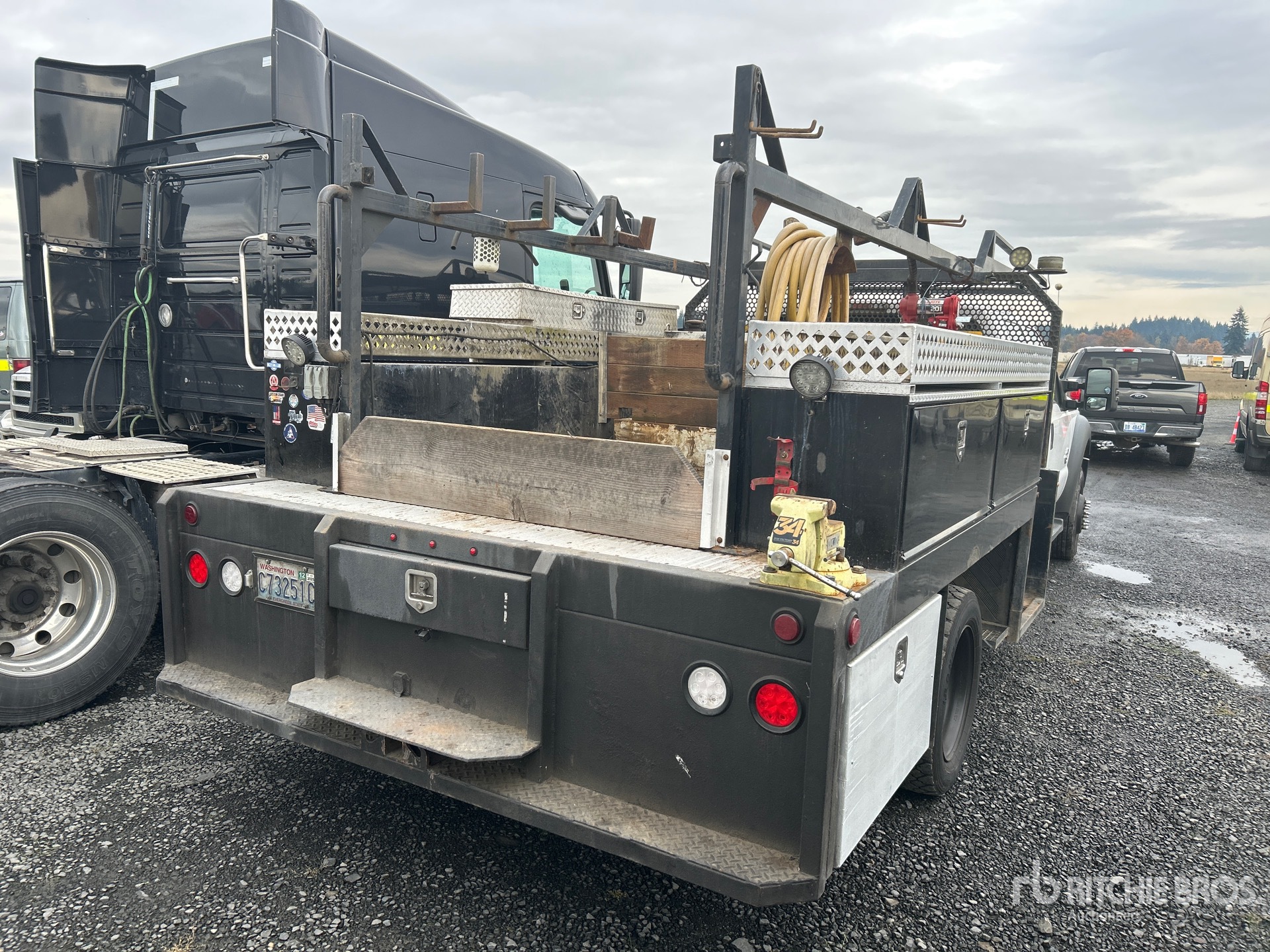 General Appearance with Image, coin arrière droit